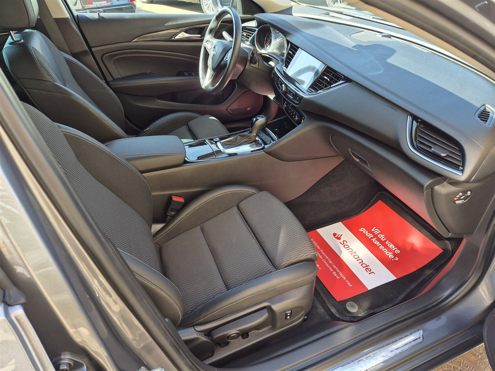 Billede af Opel Insignia Sports Tourer 2,0 CDTI Dynamic Start/Stop 170HK Stc 8g Aut.