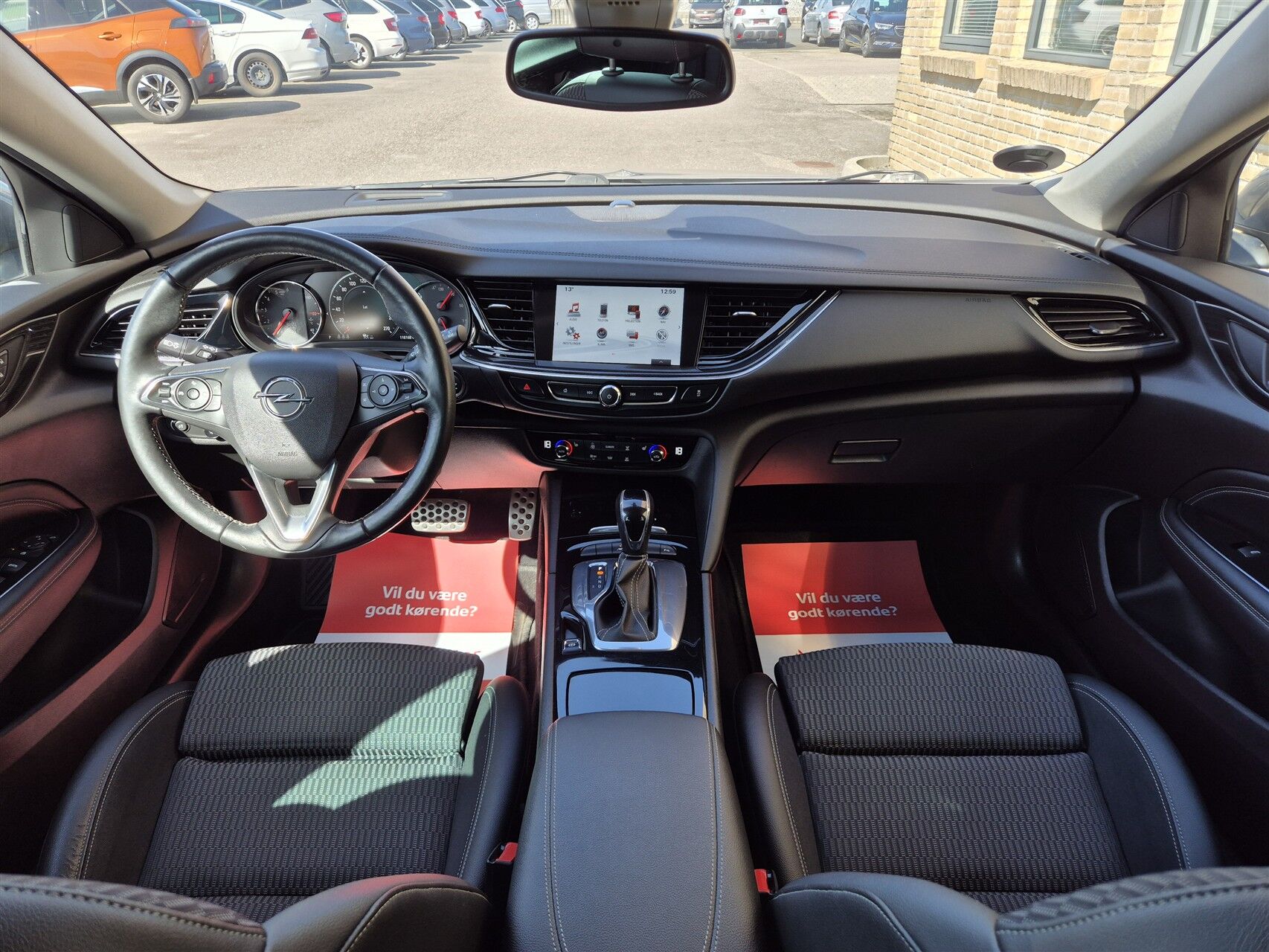 Billede af Opel Insignia Sports Tourer 2,0 CDTI Dynamic Start/Stop 170HK Stc 8g Aut.