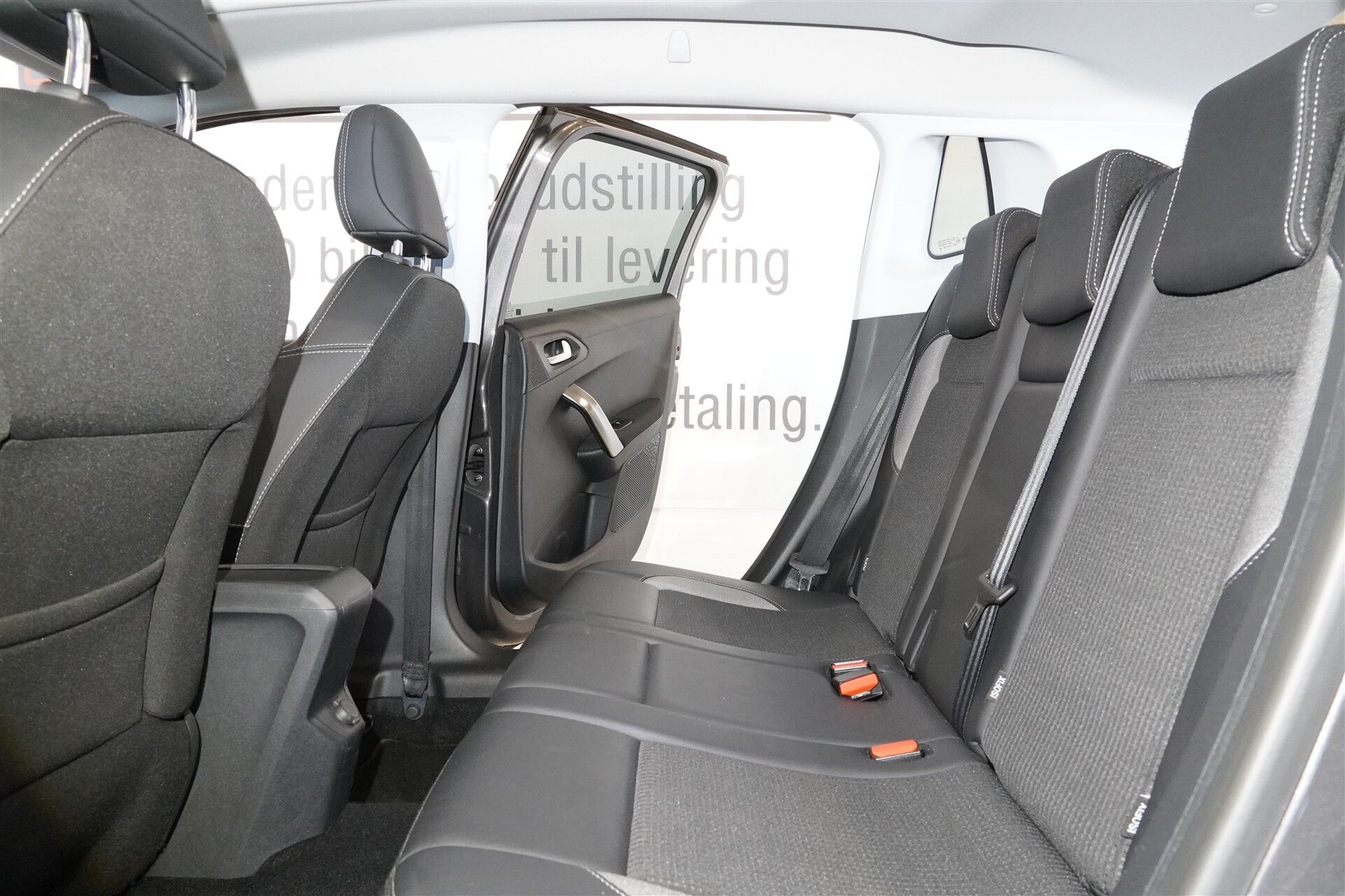 Billede af Peugeot 2008 1,5 BlueHDi Prestige 100HK 5d