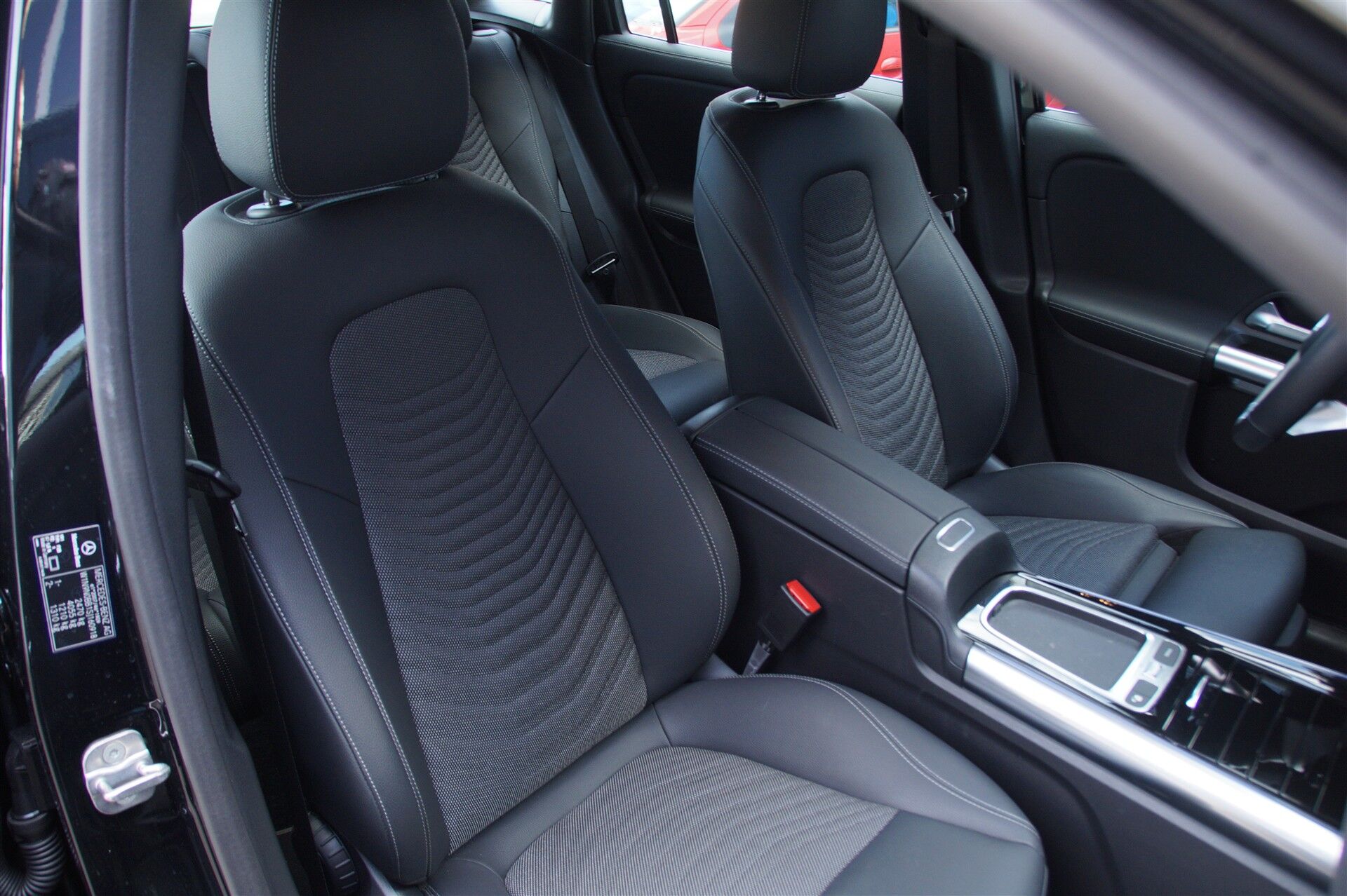 Billede af Mercedes-Benz EQA 250 EL Progressive 190HK 5d Aut.