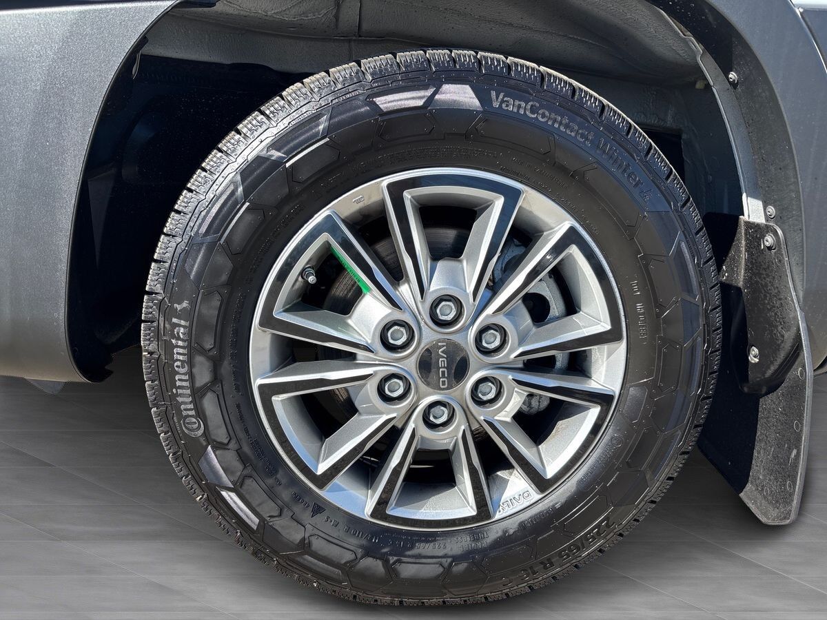 Billede af Iveco Daily 35S18 12m3 3,0 D 180HK Van 8g Aut.