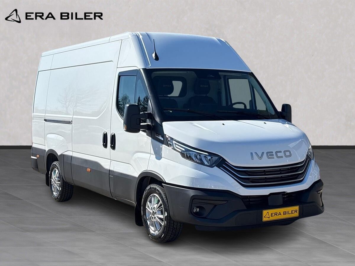 Billede af Iveco Daily 35S18 12m3 3,0 D 180HK Van 8g Aut.
