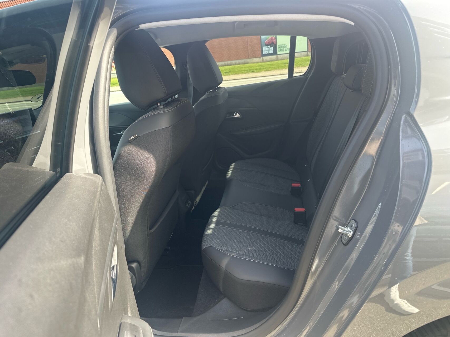 Billede af Peugeot 208 1,2 PureTech Allure+ 100HK 5d 6g