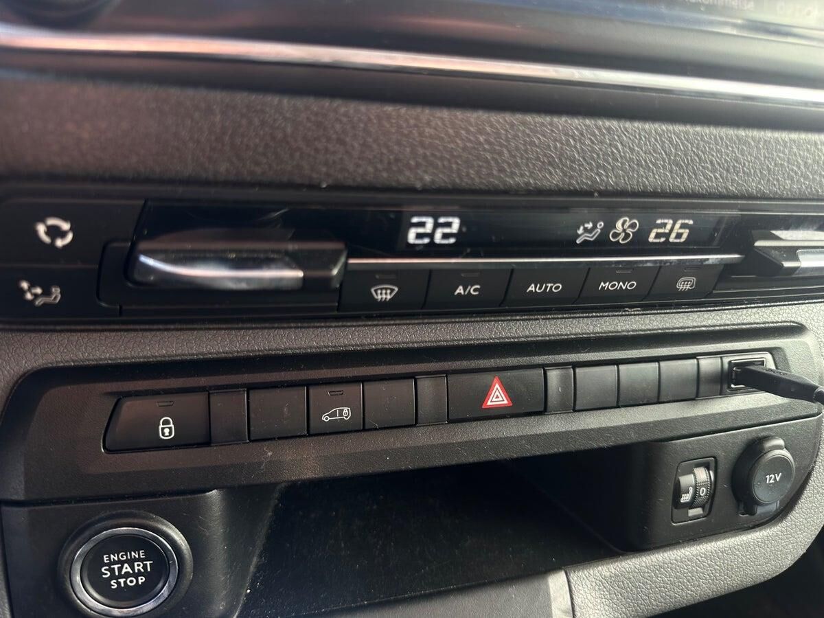 Billede af Citroën Jumpy L3 2,0 Blue HDi Masterline 150HK Van