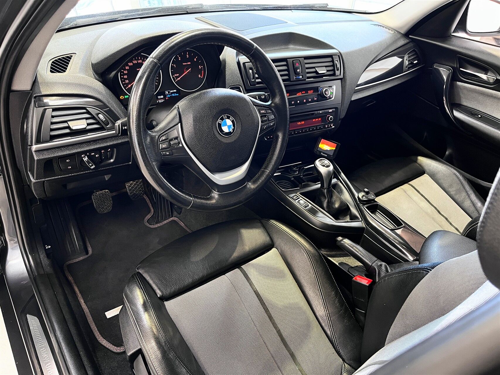Billede af BMW 116d 1,6 EfficientDyn.  Mild hybrid 116HK 5d 6g