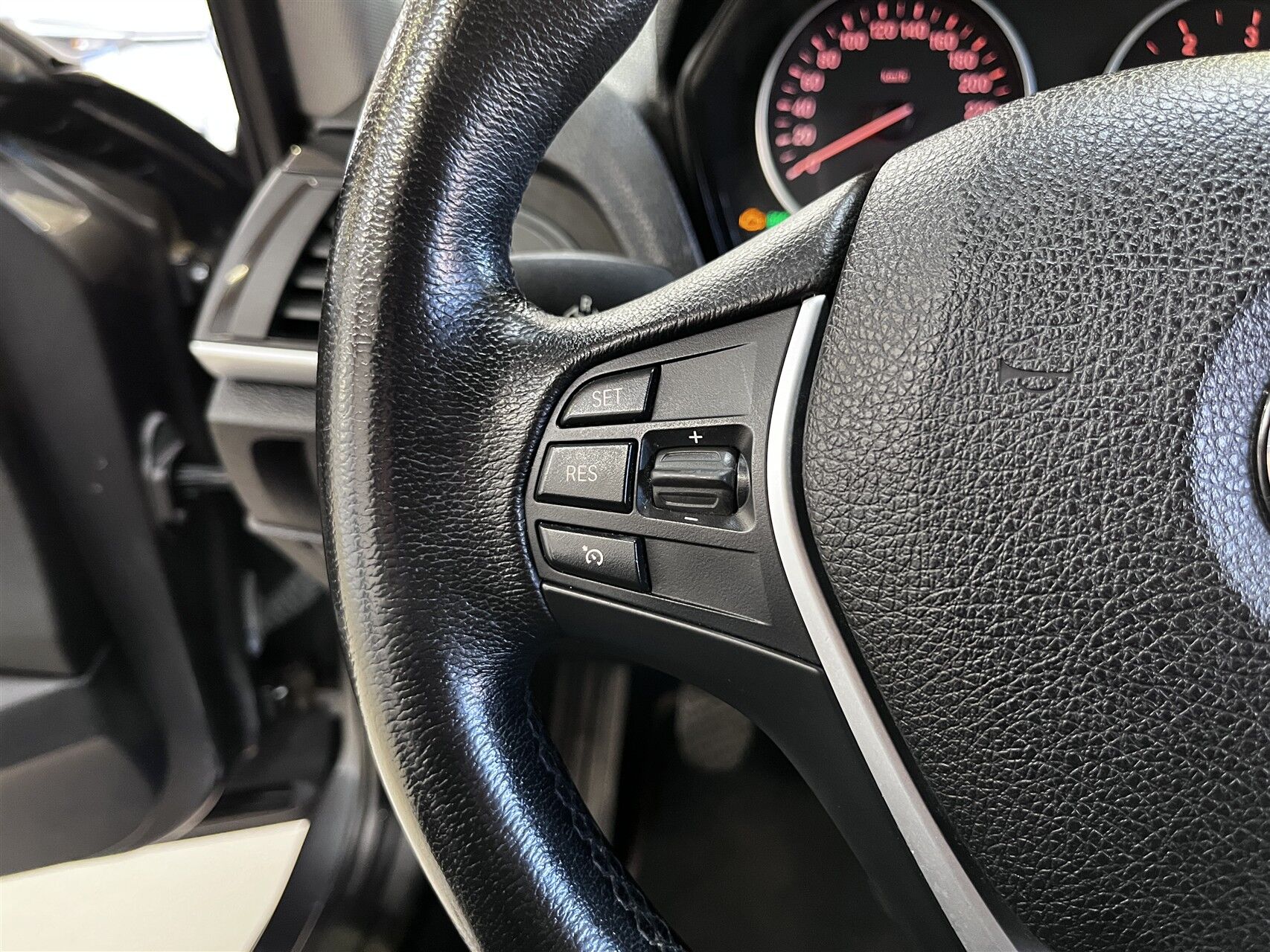 Billede af BMW 116d 1,6 EfficientDyn.  Mild hybrid 116HK 5d 6g