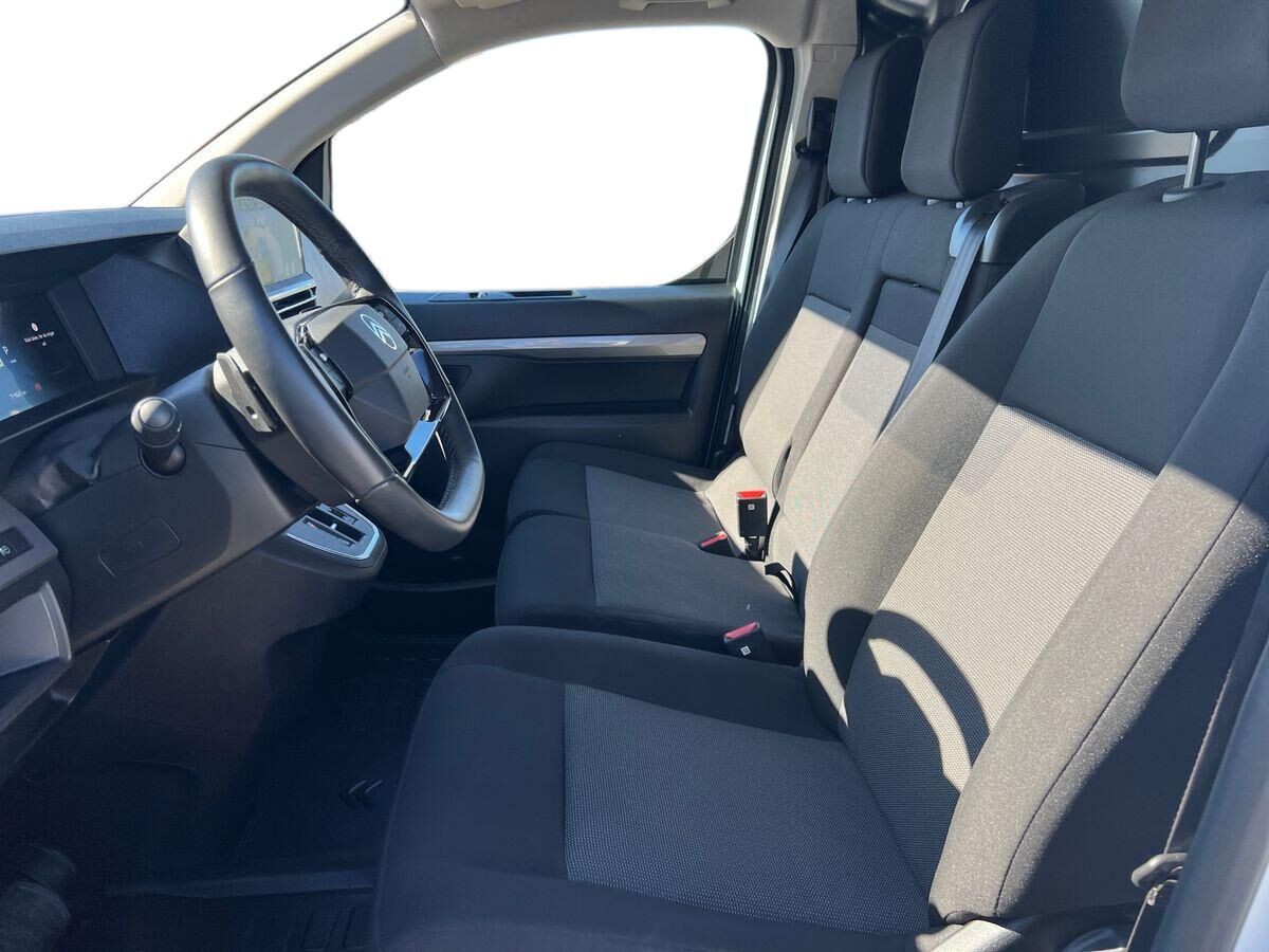 Billede af Citroën Jumpy L3 2,0 Blue HDi Masterline EAT8 145HK Van 8g Aut.
