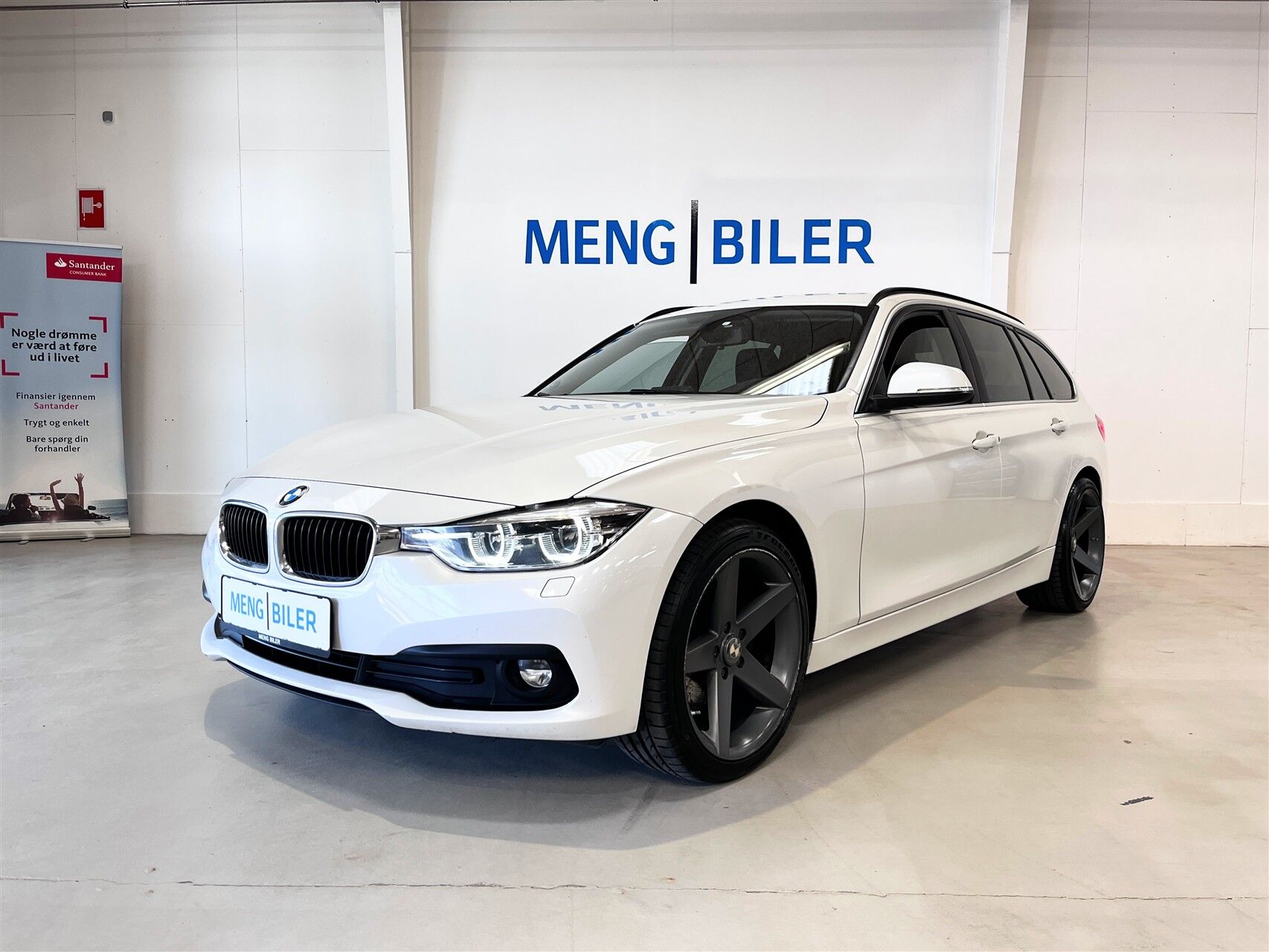 Billede af BMW 320d Touring 2,0 D Executive Steptronic 190HK Stc 8g Aut.