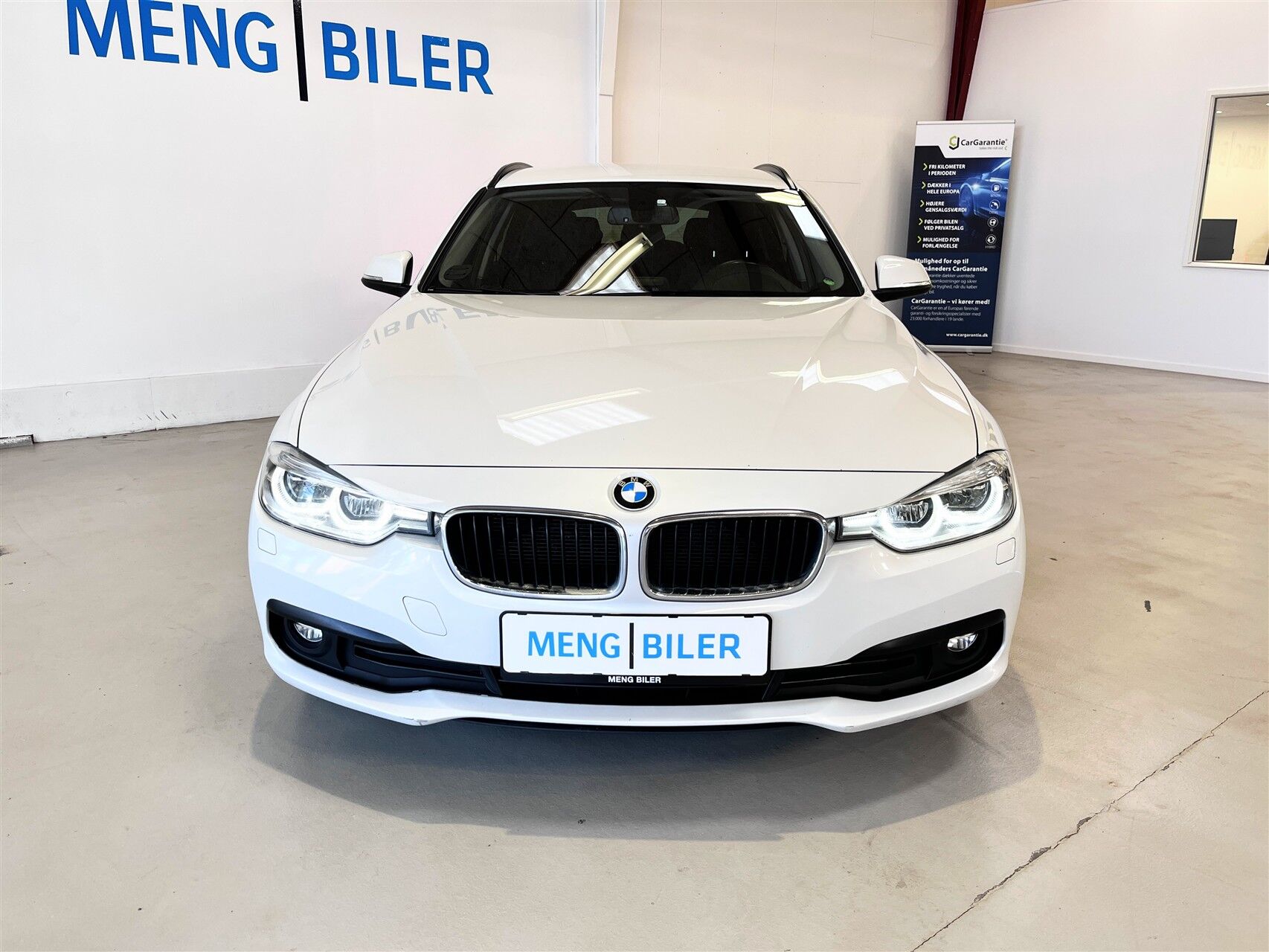 Billede af BMW 320d Touring 2,0 D Executive Steptronic 190HK Stc 8g Aut.