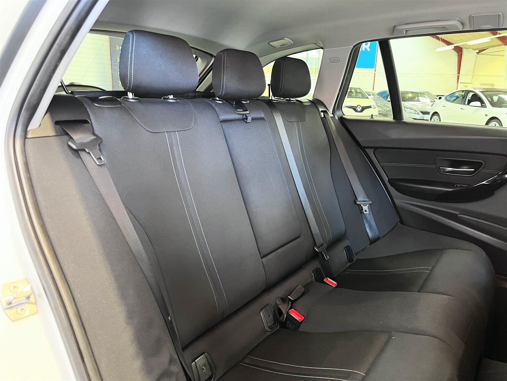 Billede af BMW 320d Touring 2,0 D Executive Steptronic 190HK Stc 8g Aut.