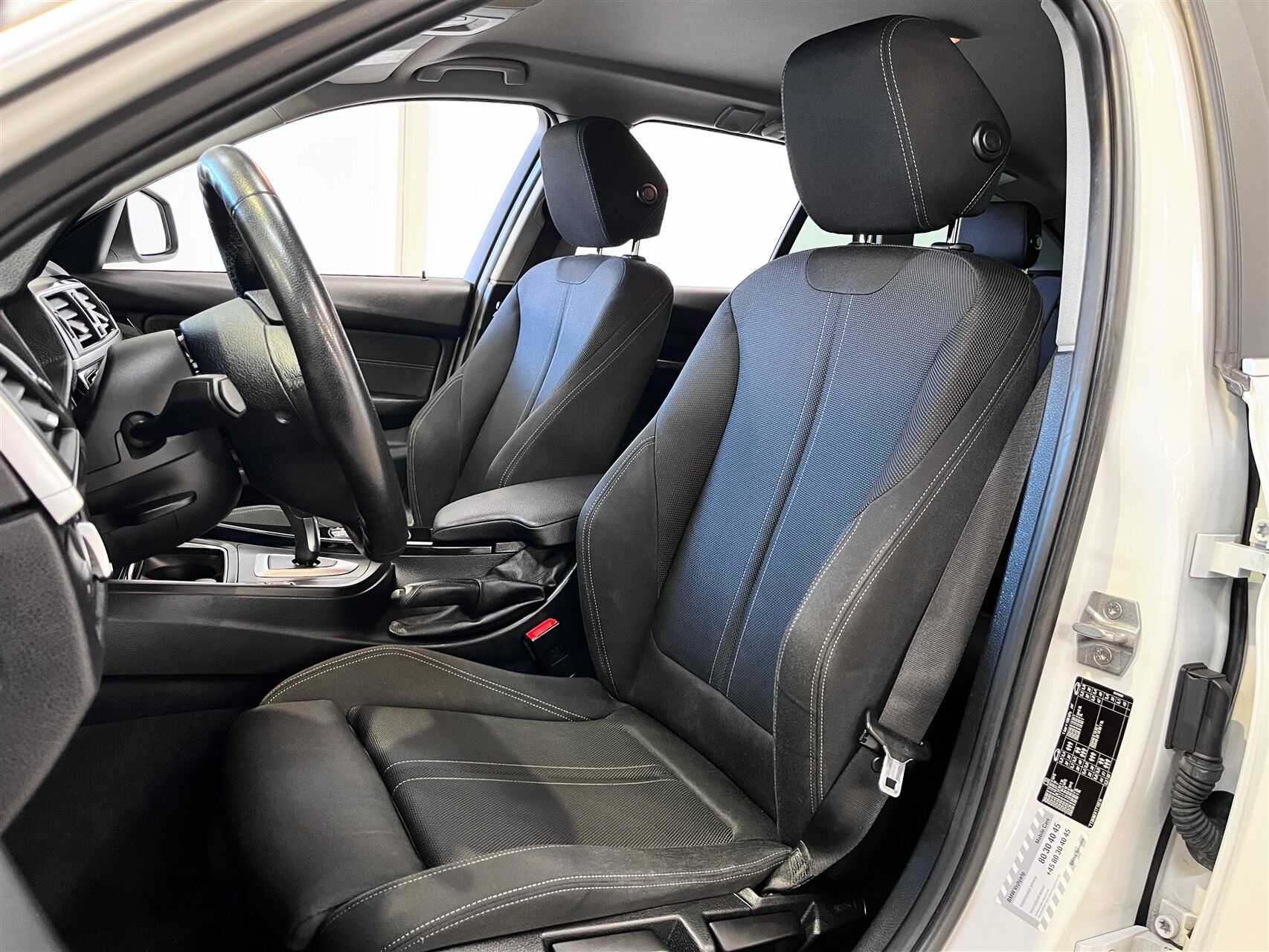 Billede af BMW 320d Touring 2,0 D Executive Steptronic 190HK Stc 8g Aut.