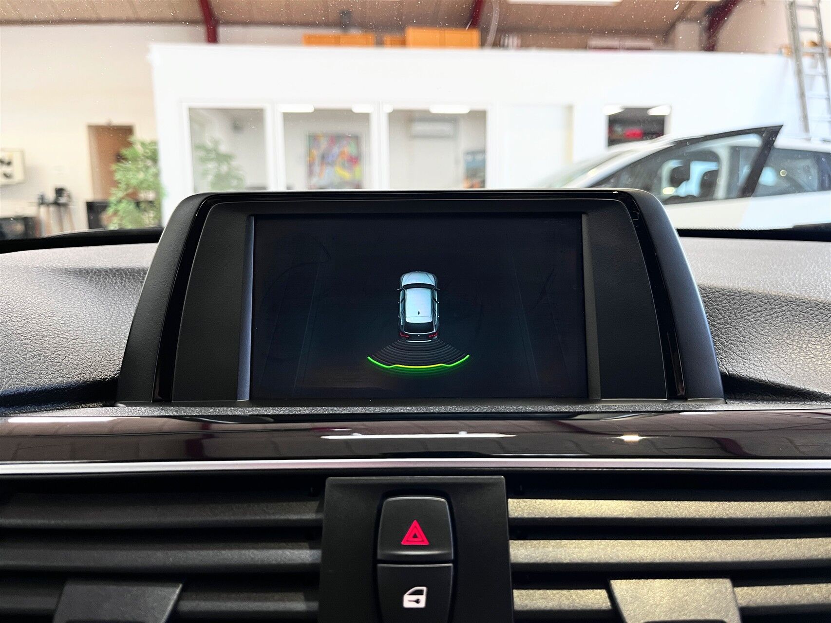 Billede af BMW 320d Touring 2,0 D Executive Steptronic 190HK Stc 8g Aut.