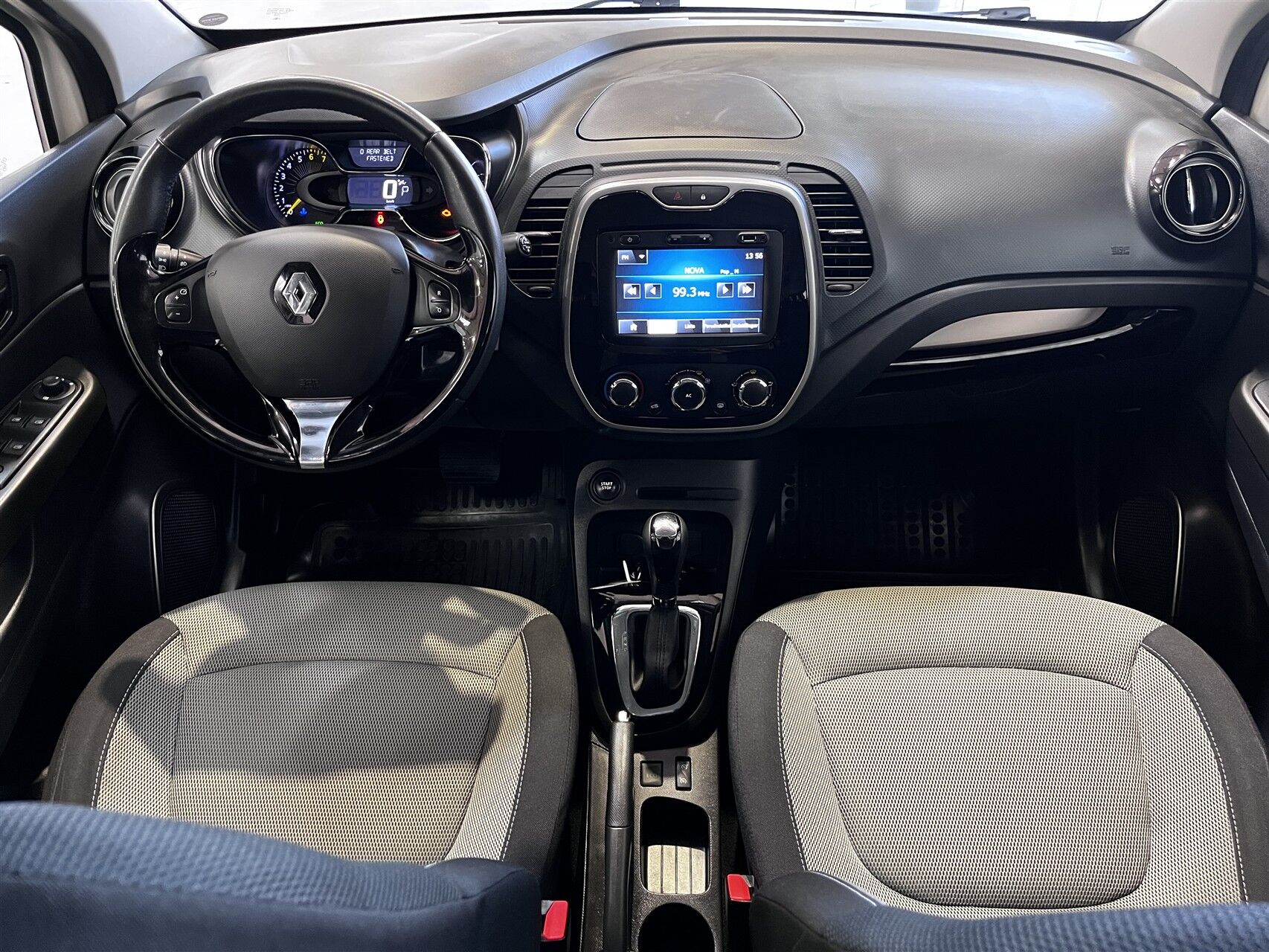 Billede af Renault Captur 1,2 TCE Expression EDC 120HK 5d 6g Aut.