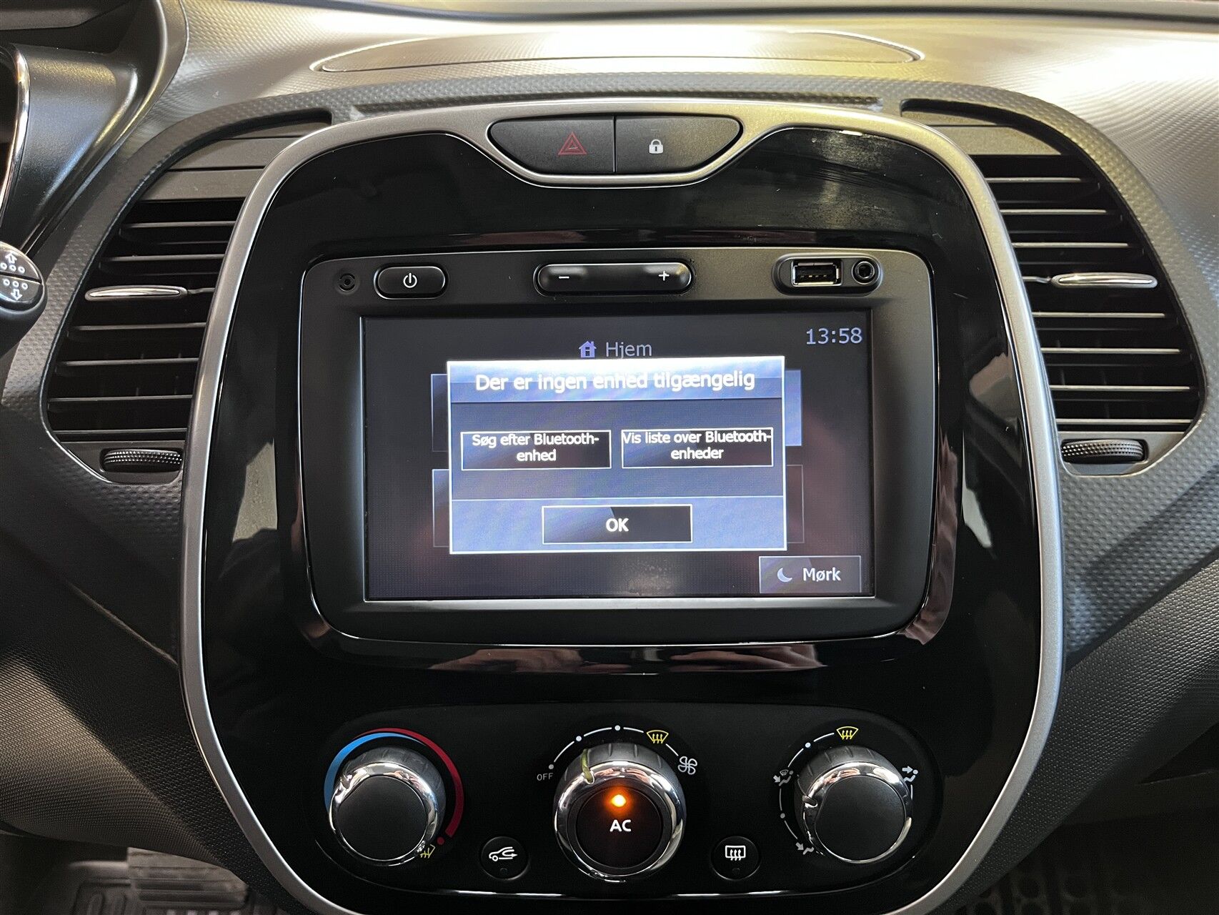 Billede af Renault Captur 1,2 TCE Expression EDC 120HK 5d 6g Aut.