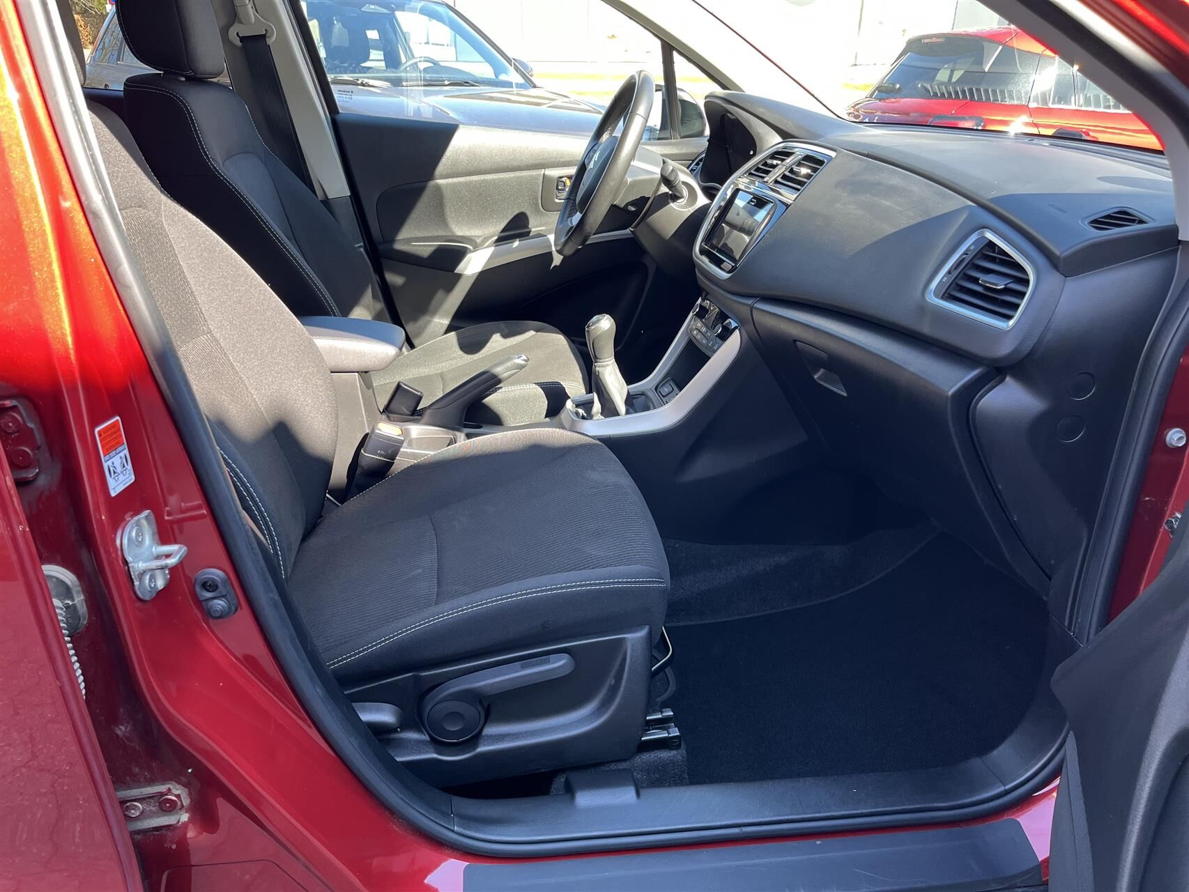 Billede af Suzuki S-Cross 1,0 Boosterjet Active 112HK 5d