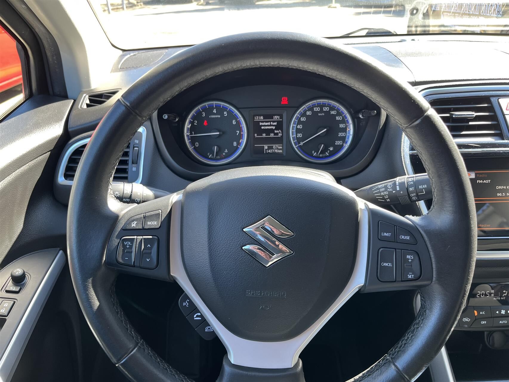 Billede af Suzuki S-Cross 1,0 Boosterjet Active 112HK 5d