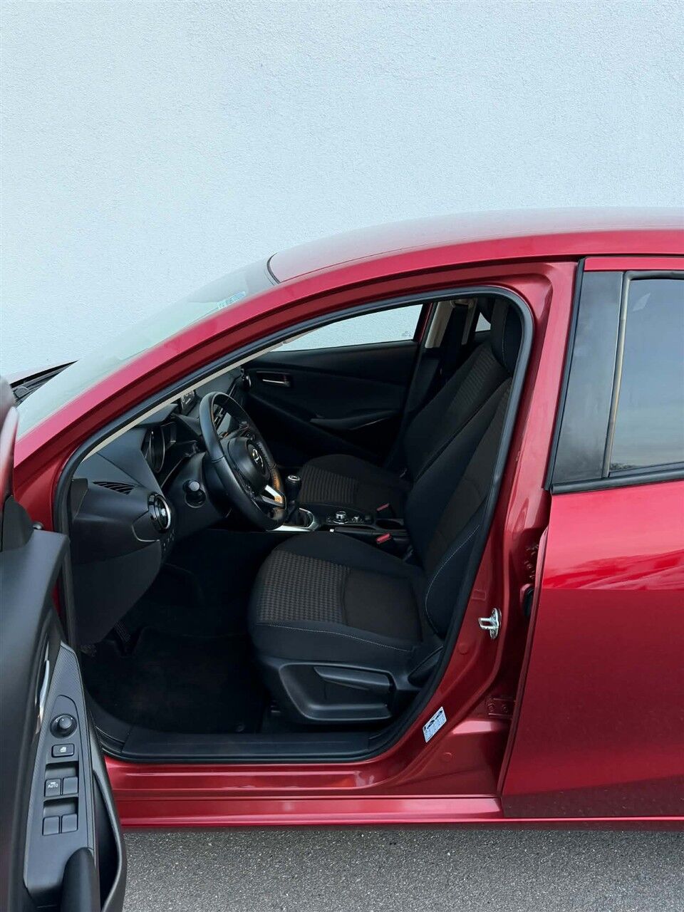 Billede af Mazda 2 1,5 Skyactiv-G Niseko 90HK 5d