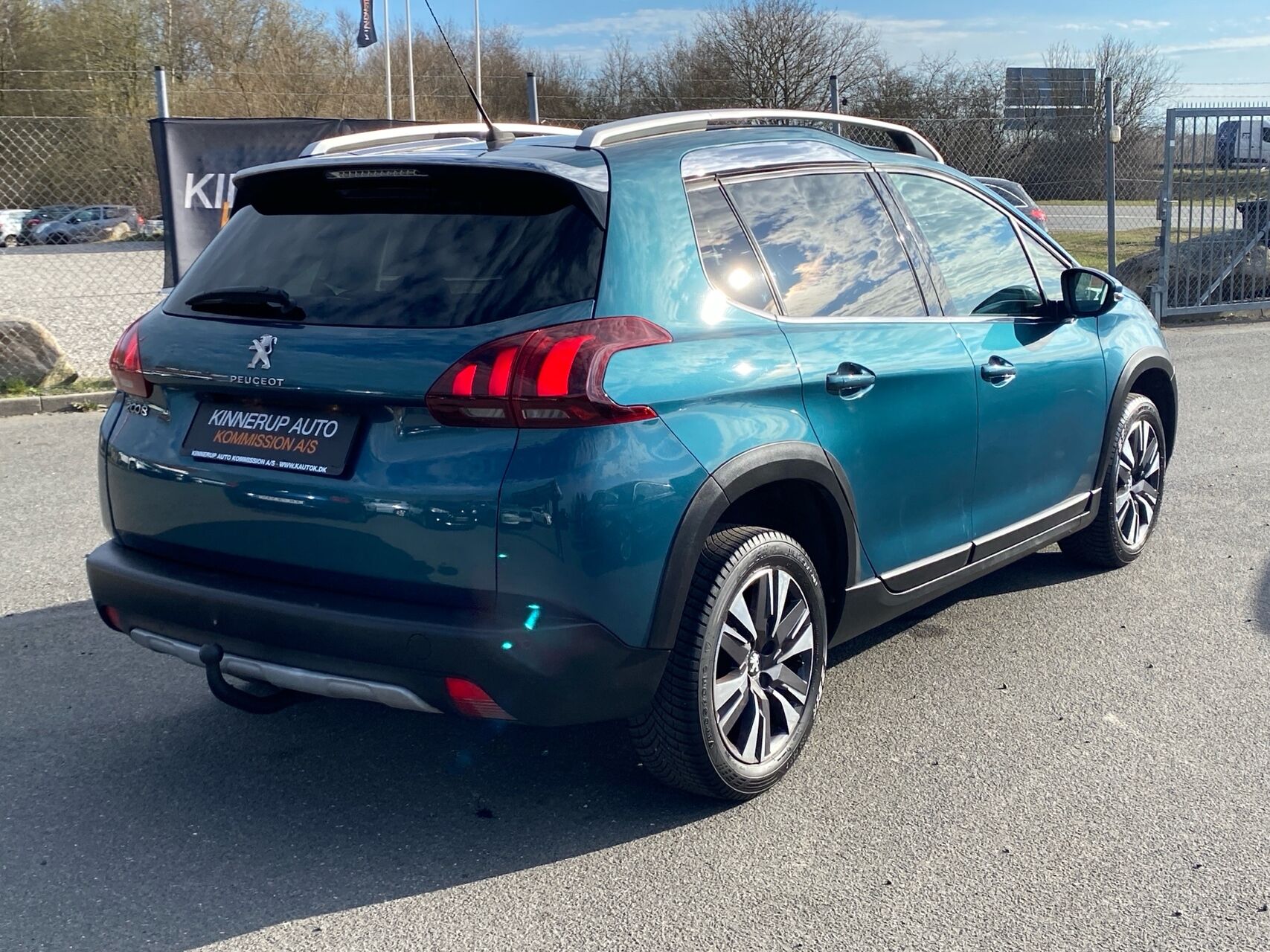 Billede af Peugeot 2008 1,6 BlueHDi Selection Sky 100HK 5d