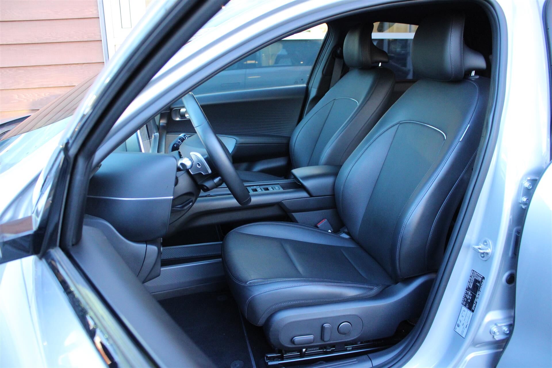 Billede af Hyundai Ioniq 6 Electric 77,4 kWh Creative 218HK Aut.