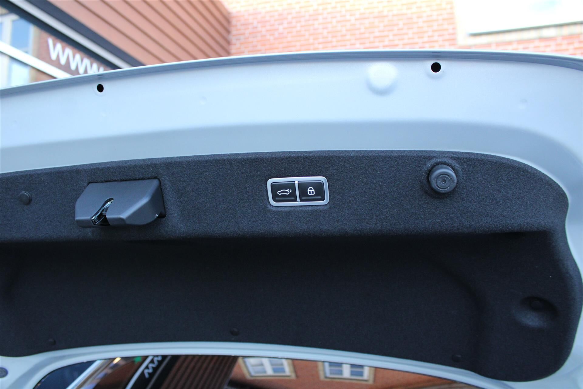 Billede af Hyundai Ioniq 6 Electric 77,4 kWh Creative 218HK Aut.