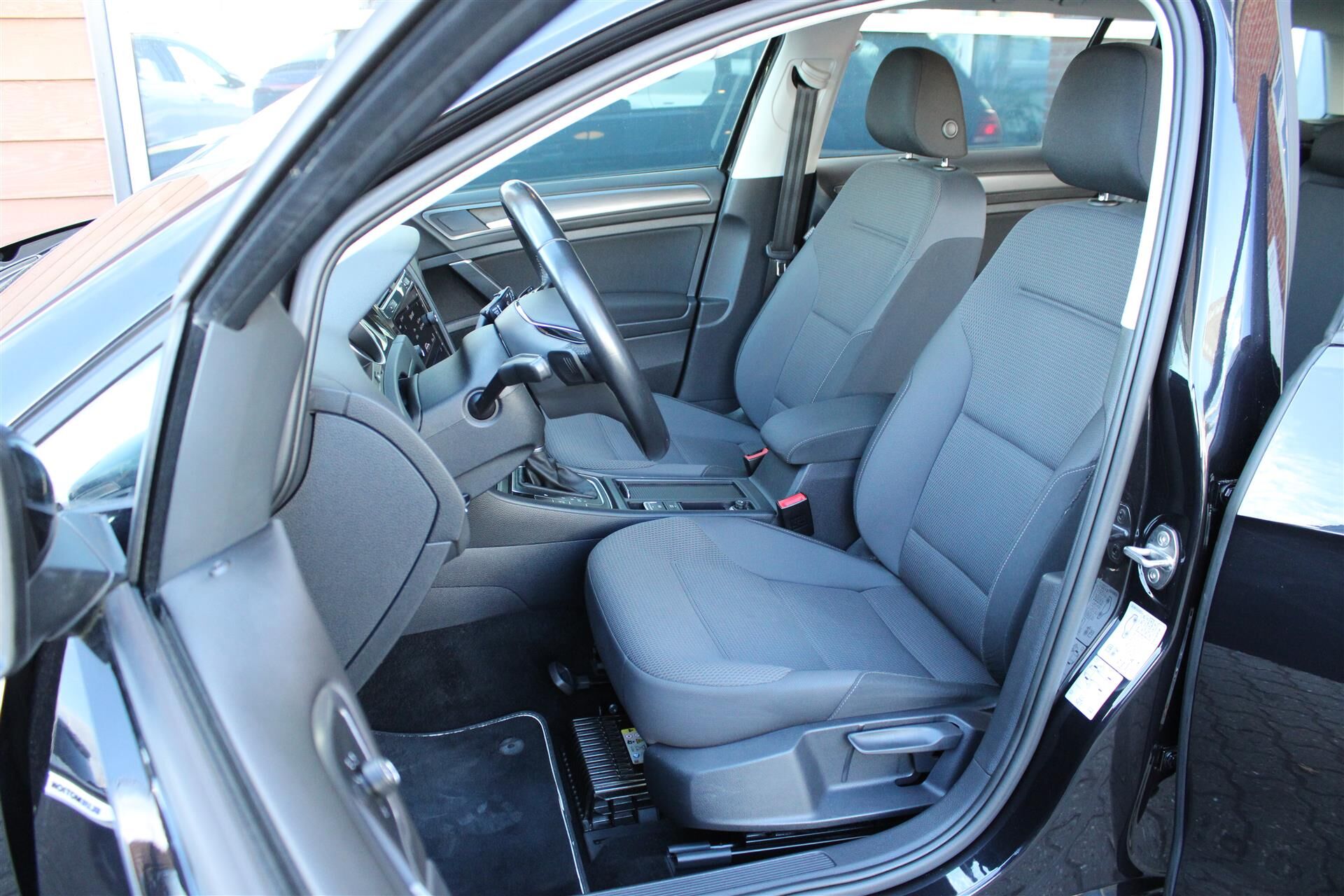 Billede af VW Golf Variant 1,5 TSI EVO ACT Comfortline DSG 130HK Stc 7g Aut.