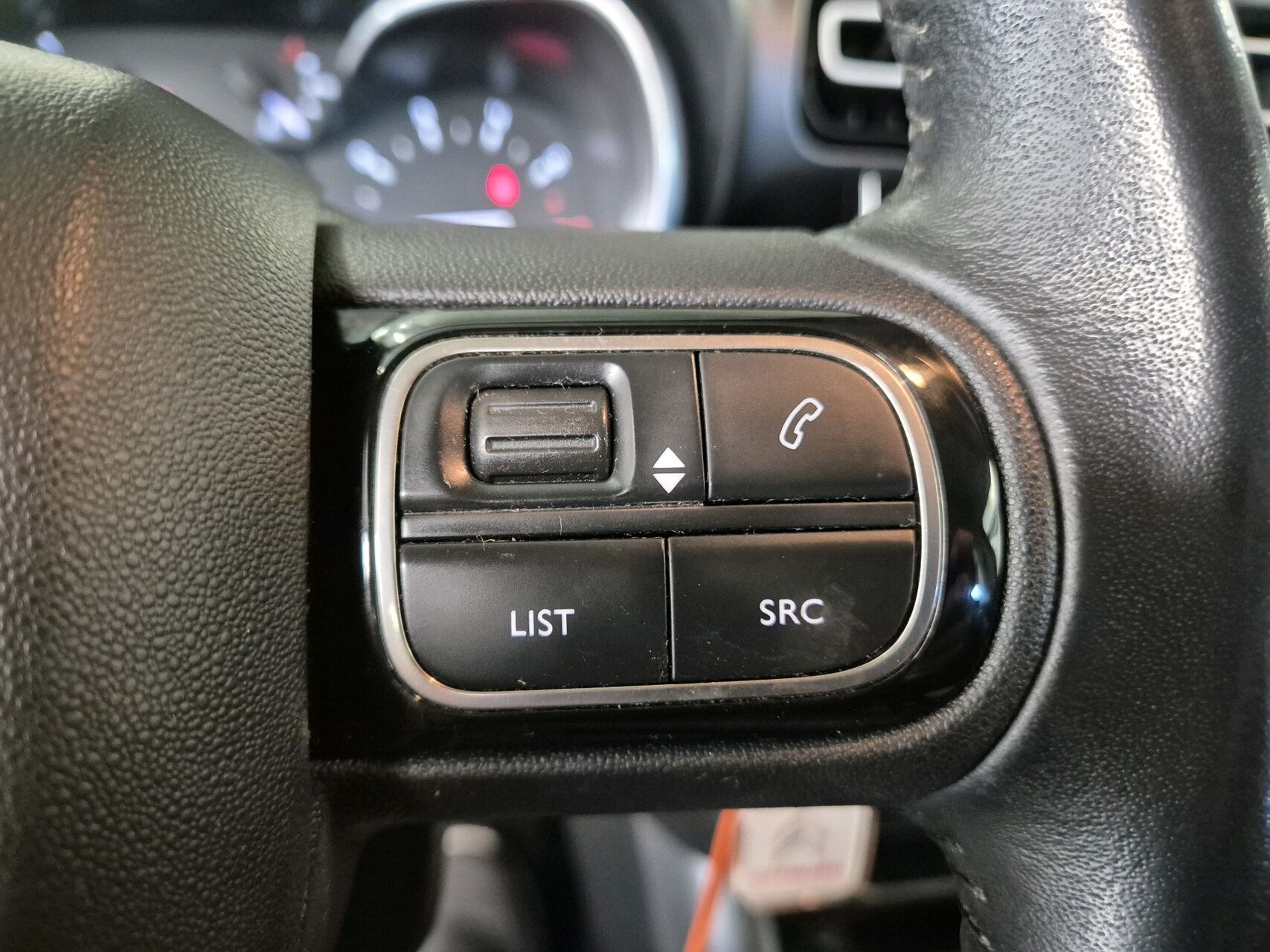 Billede af Citroën C3 Aircross 1,6 Blue HDi Iconic start/stop 100HK Van