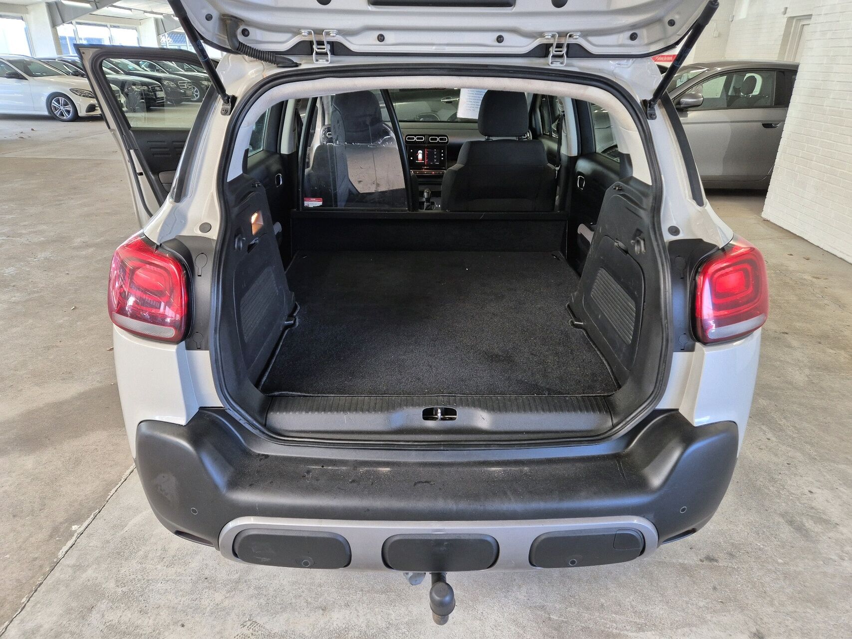 Billede af Citroën C3 Aircross 1,6 Blue HDi Iconic start/stop 100HK Van