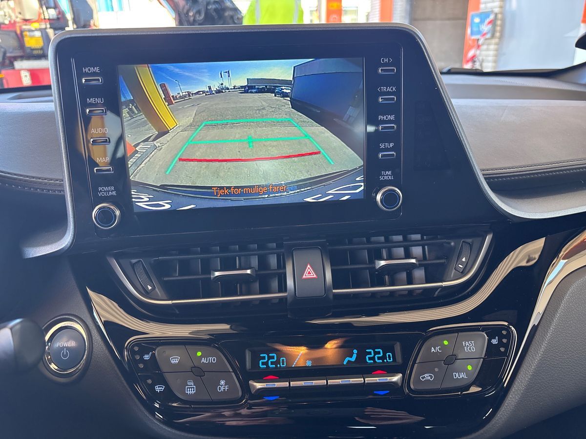 Billede af Toyota C-HR 1,8 Hybrid C-LUB Smart Multidrive S 122HK 5d Aut.