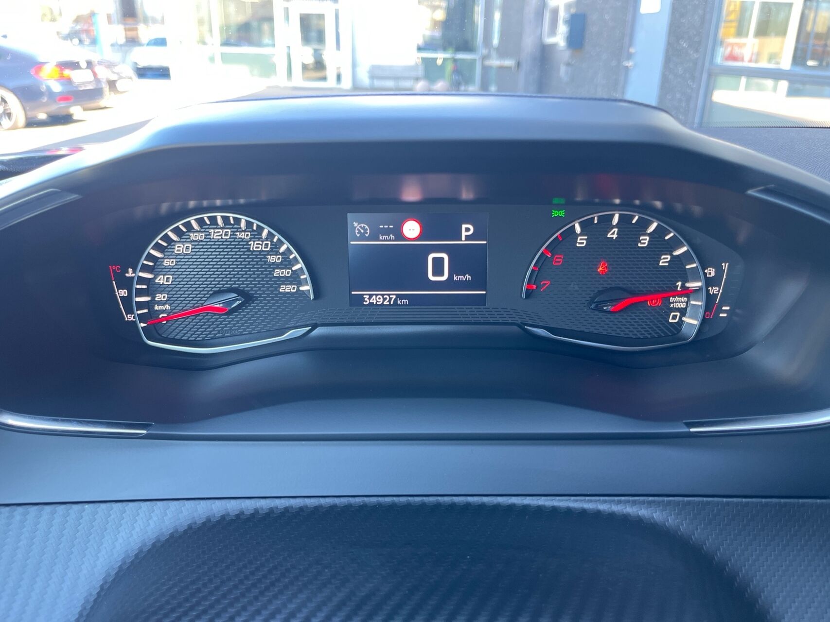 Billede af Peugeot 2008 1,2 PureTech Selection EAT8 130HK 5d 8g Aut.