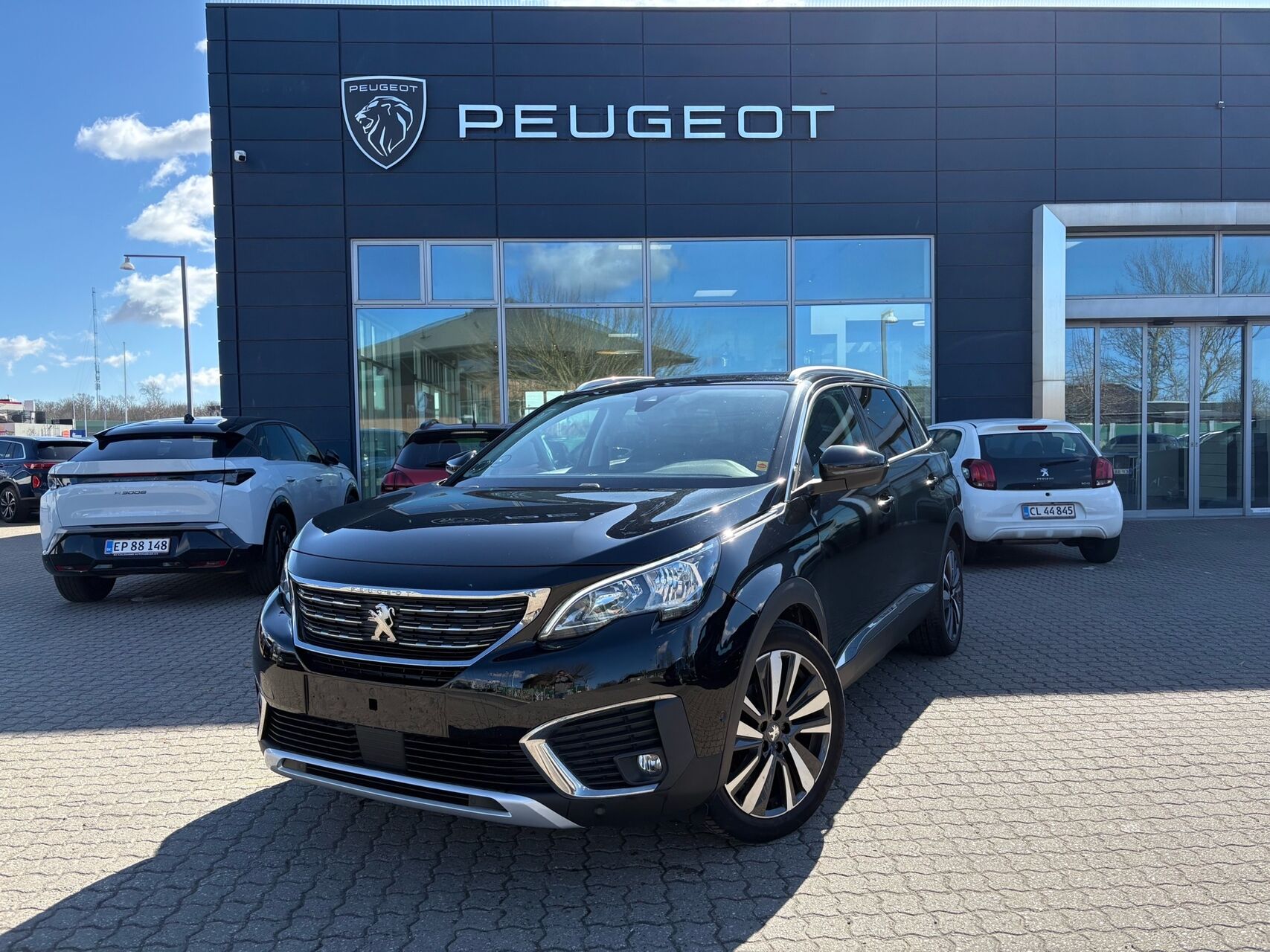 Billede af Peugeot 5008 1,2 PureTech Allure 130HK 5d 6g