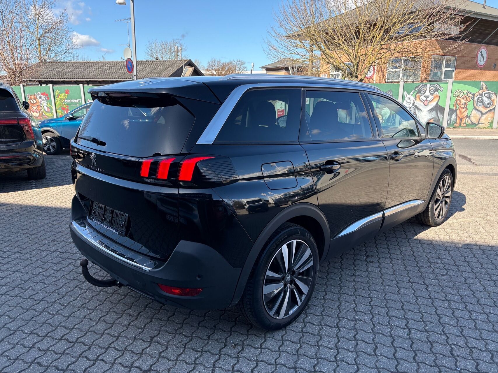 Billede af Peugeot 5008 1,2 PureTech Allure 130HK 5d 6g