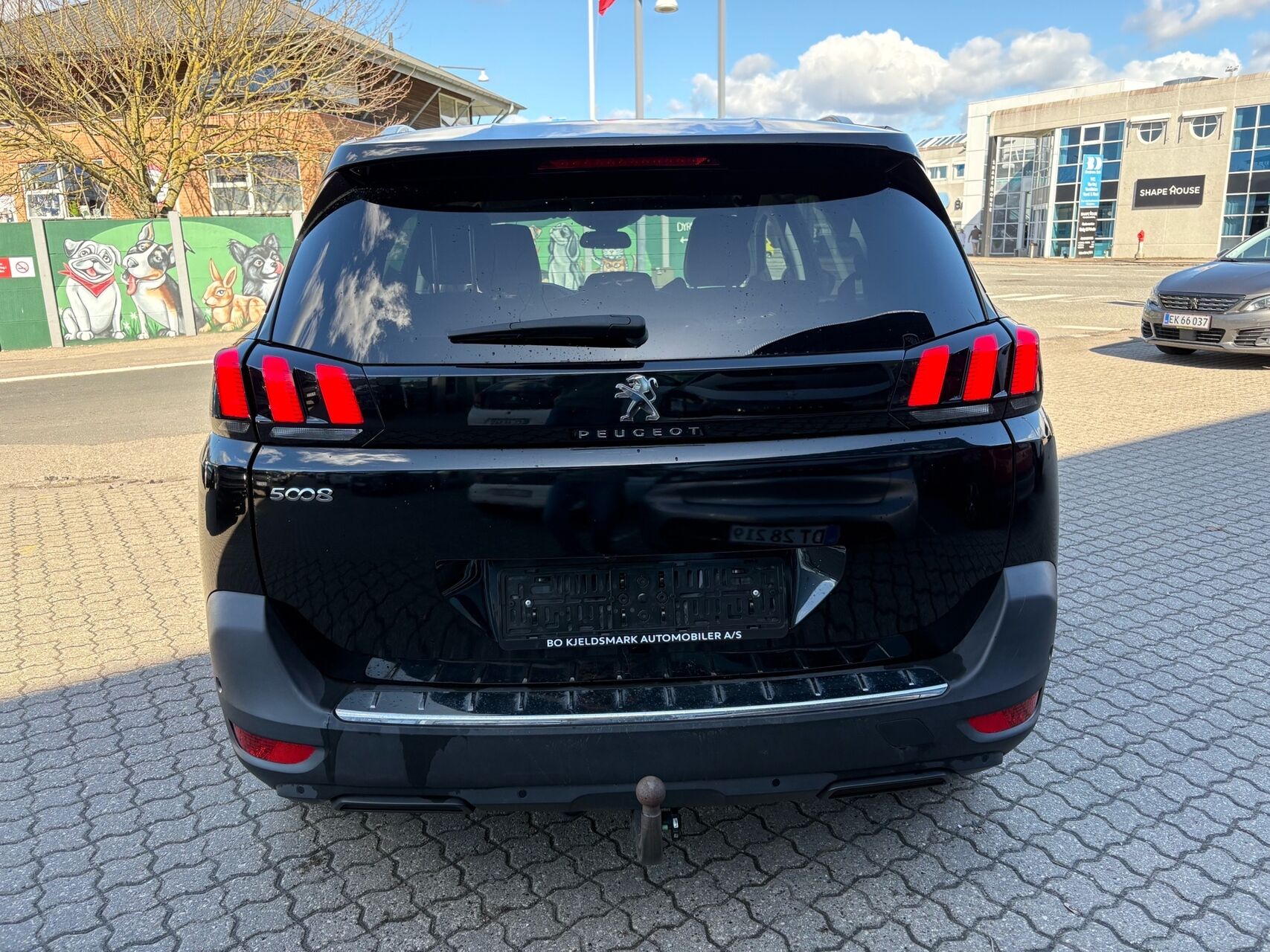 Billede af Peugeot 5008 1,2 PureTech Allure 130HK 5d 6g