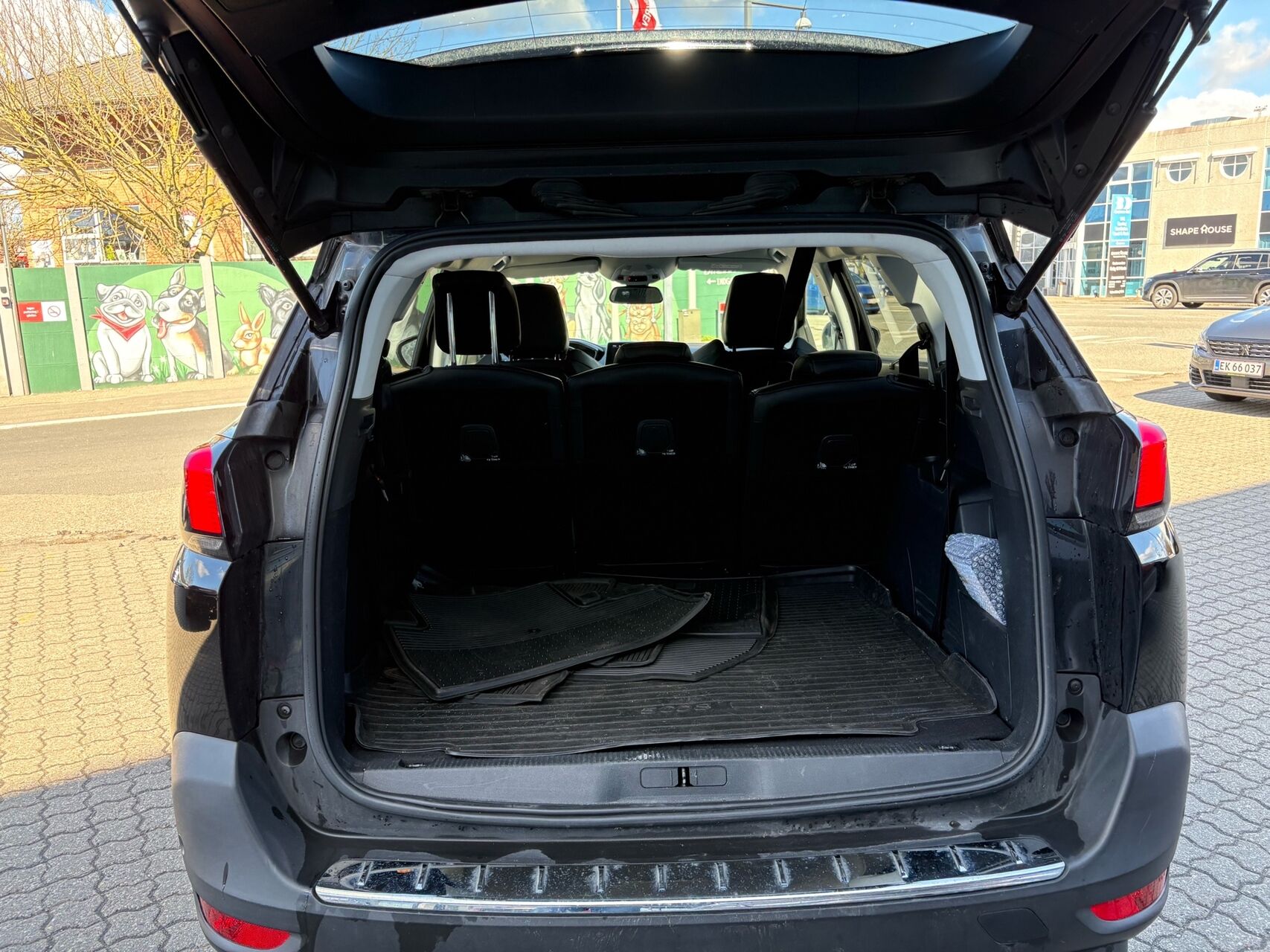 Billede af Peugeot 5008 1,2 PureTech Allure 130HK 5d 6g