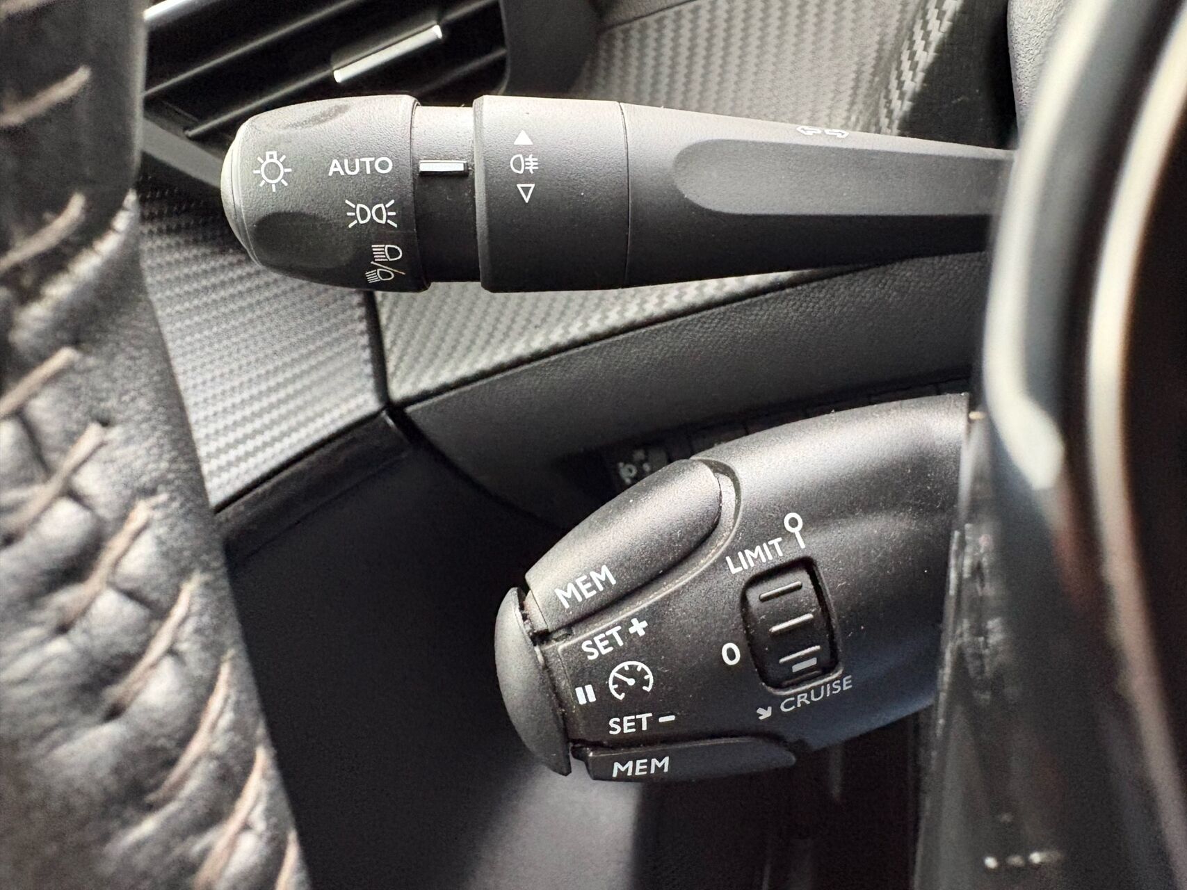 Billede af Peugeot Peugeot 208 PureTech 100 5D Ha 