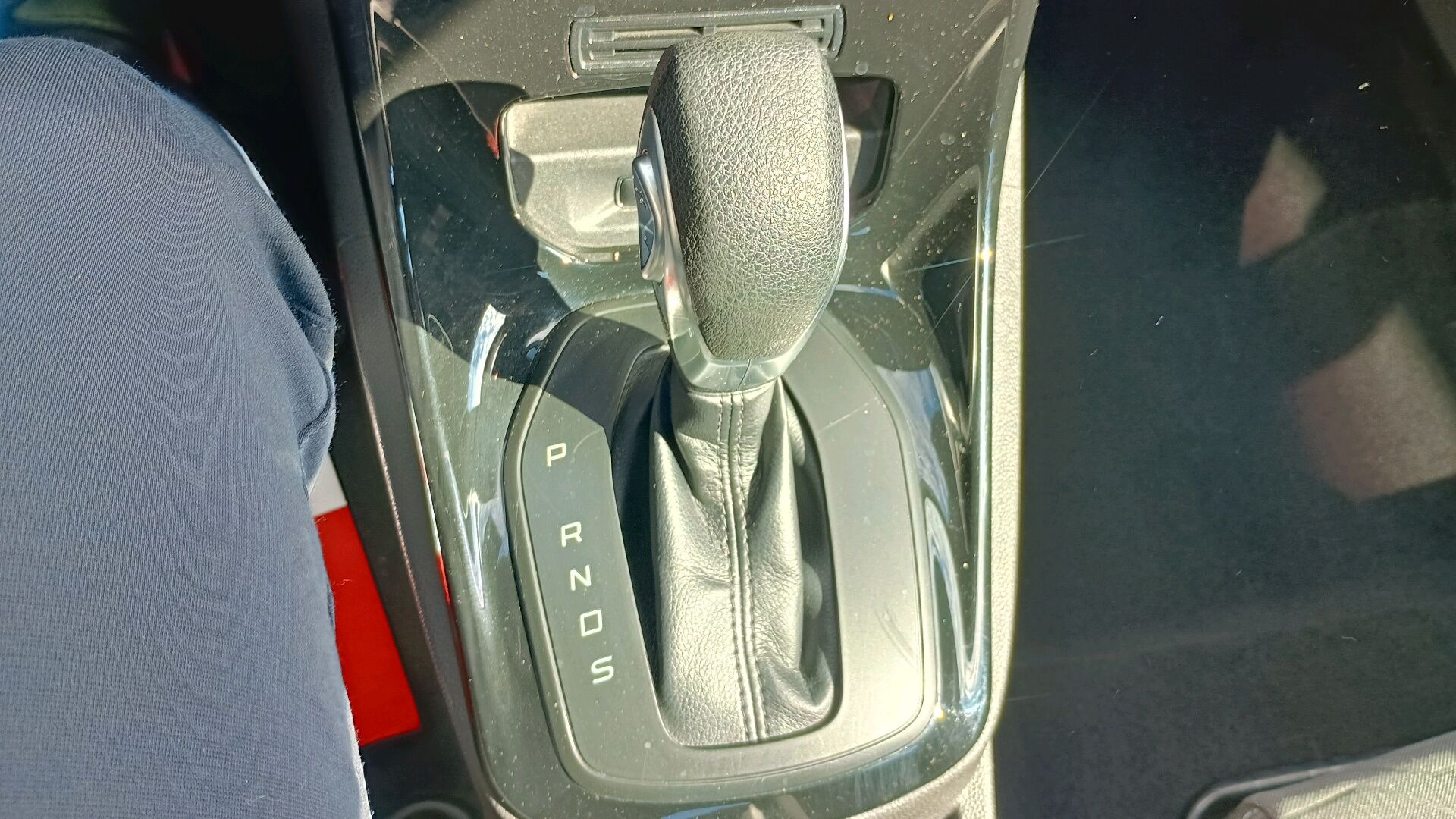 Billede af Ford Fiesta 1,0 EcoBoost Titanium 100HK 5d 6g Aut.