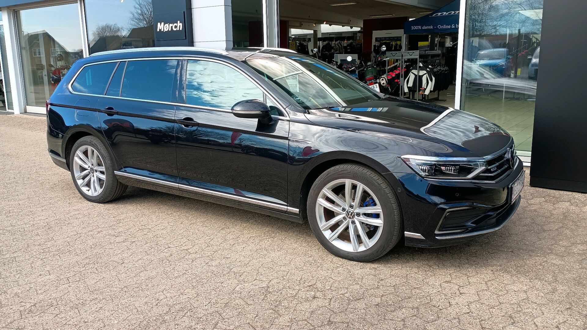 Billede af VW Passat Variant 1,4 TSI  Plugin-hybrid GTE Plus Pro DSG 218HK Stc 6g Aut.