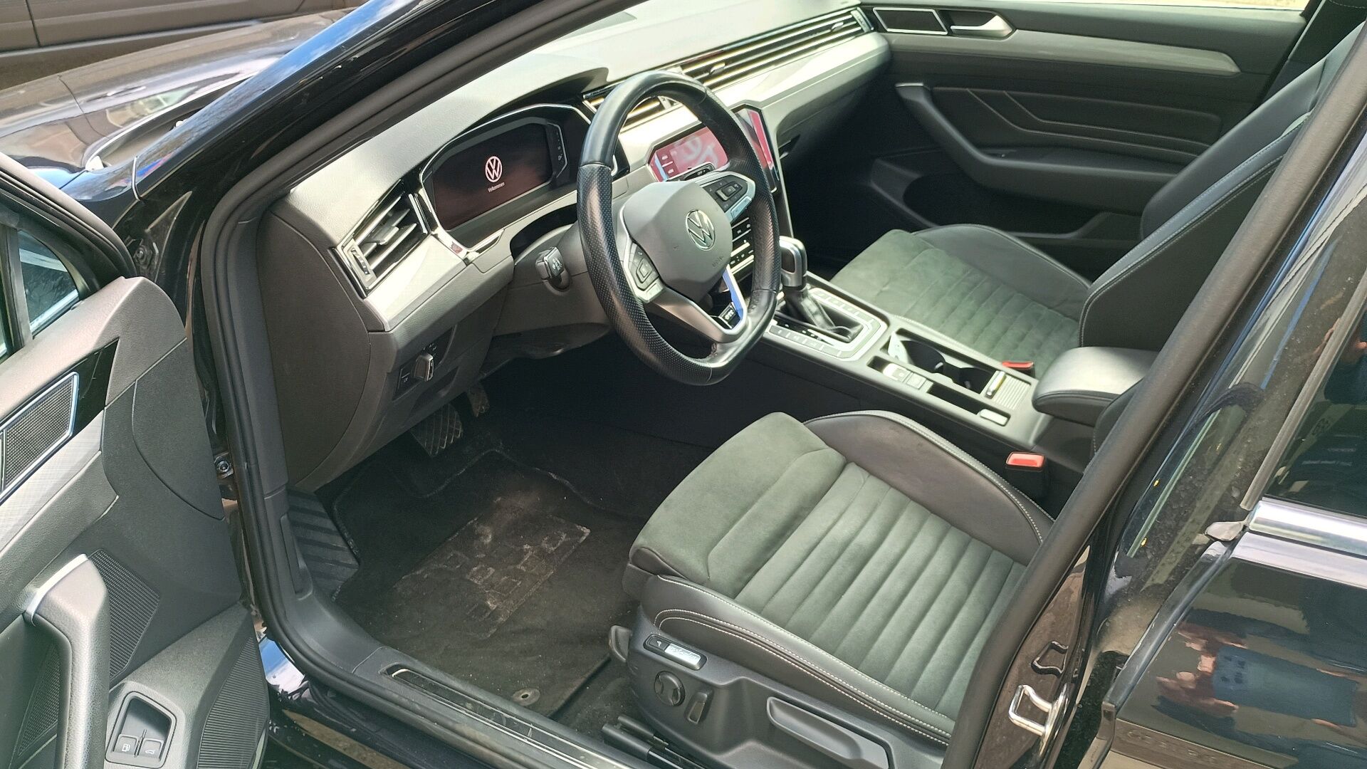 Billede af VW Passat Variant 1,4 TSI  Plugin-hybrid GTE Plus Pro DSG 218HK Stc 6g Aut.