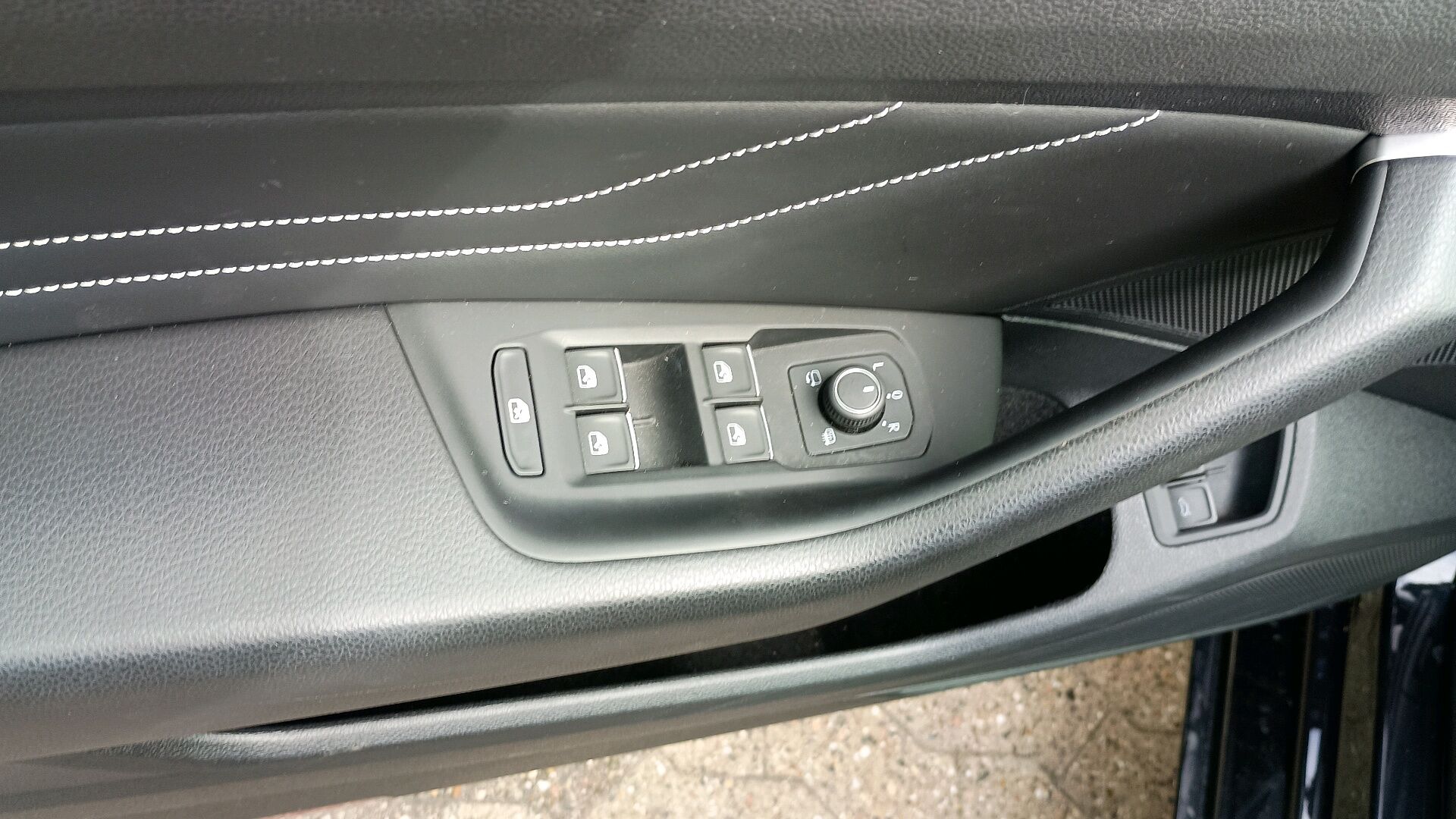 Billede af VW Passat Variant 1,4 TSI  Plugin-hybrid GTE Plus Pro DSG 218HK Stc 6g Aut.