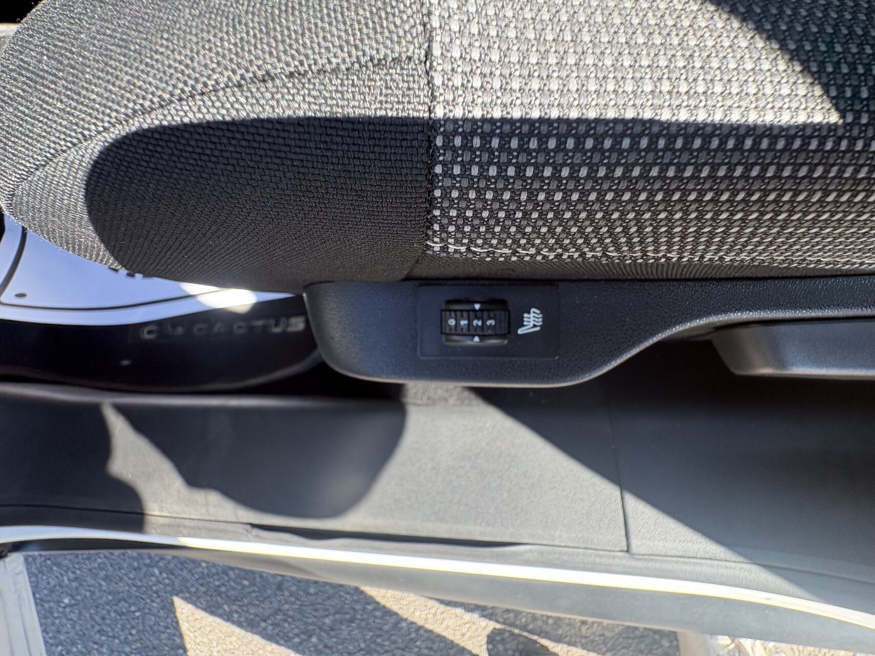 Billede af Citroën C4 Cactus 1,6 Blue HDi Feel start/stop 100HK 5d
