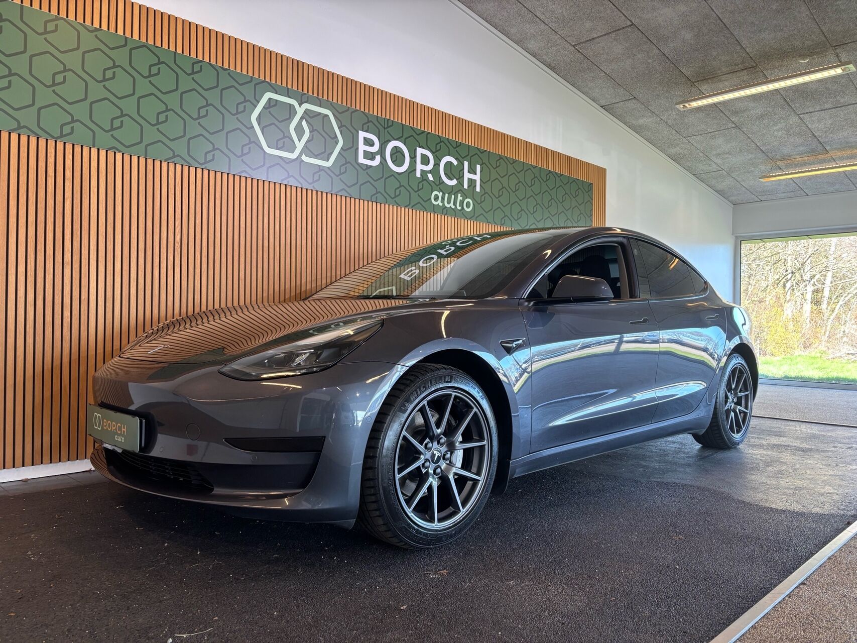 Billede af Tesla Model 3 EL Standard Range Plus 325HK Aut.