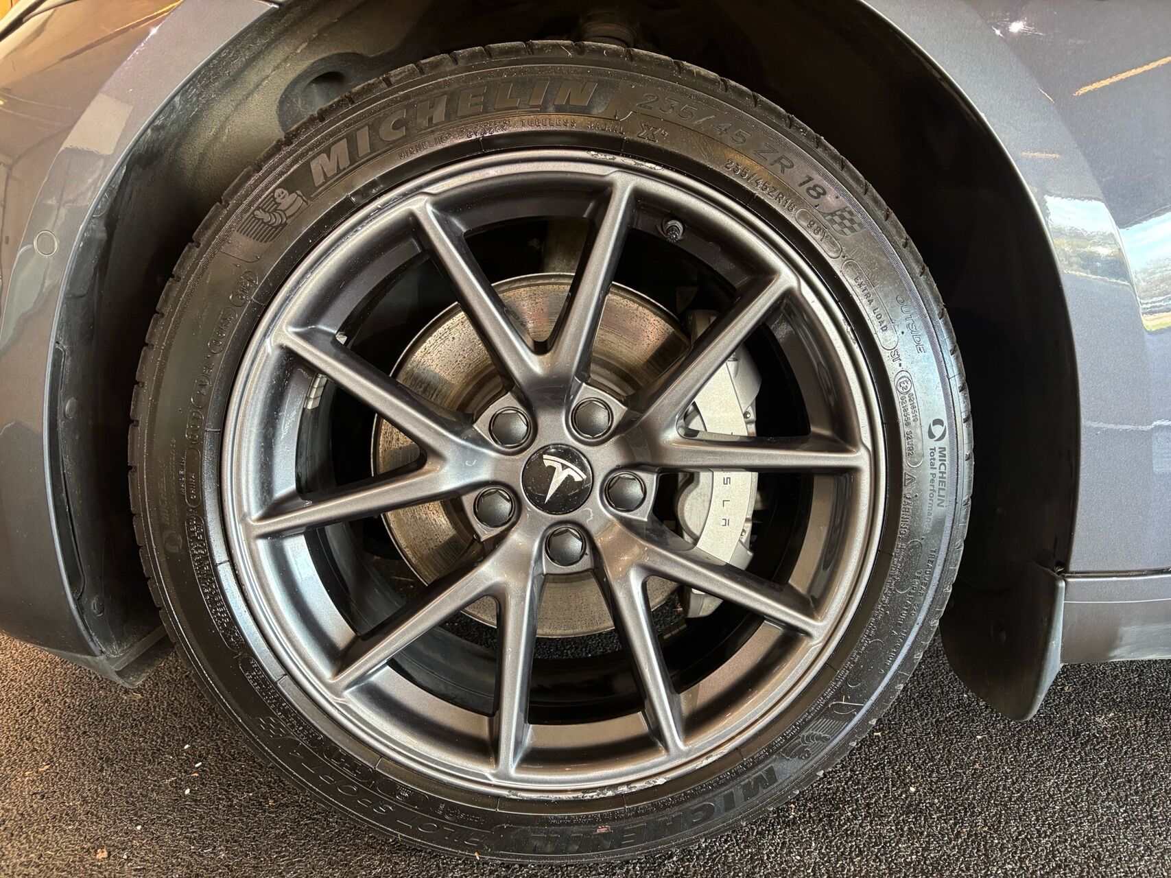 Billede af Tesla Model 3 EL Standard Range Plus 325HK Aut.