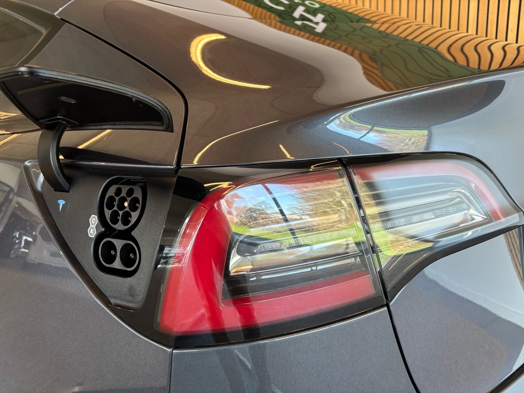 Billede af Tesla Model 3 EL Standard Range Plus 325HK Aut.