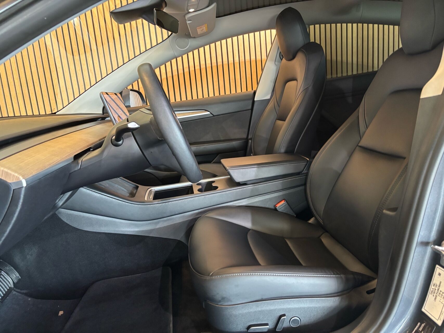 Billede af Tesla Model 3 EL Standard Range Plus 325HK Aut.