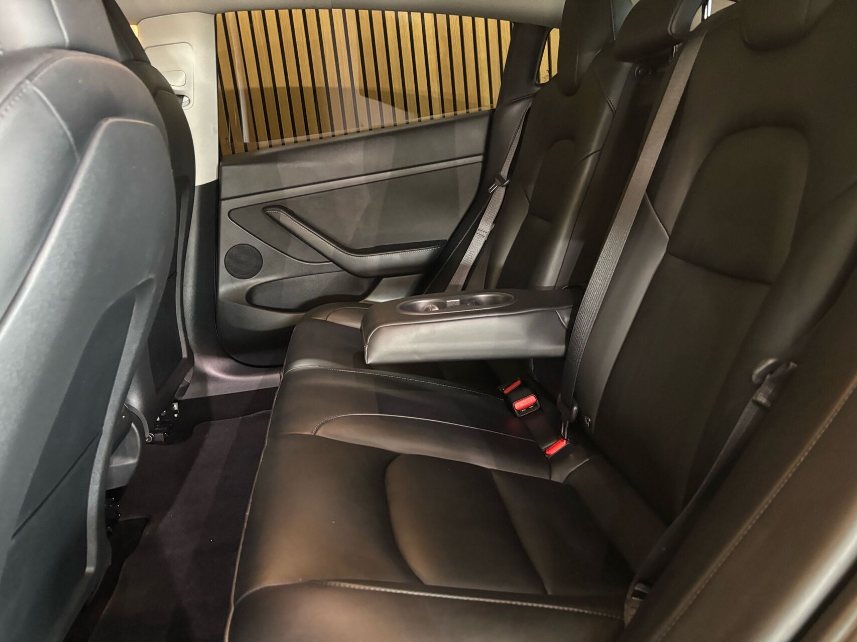 Billede af Tesla Model 3 EL Standard Range Plus 325HK Aut.