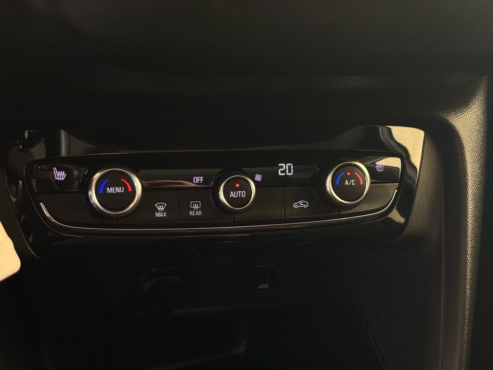 Billede af Opel Corsa 1,2 PureTech Elegance 75HK 5d