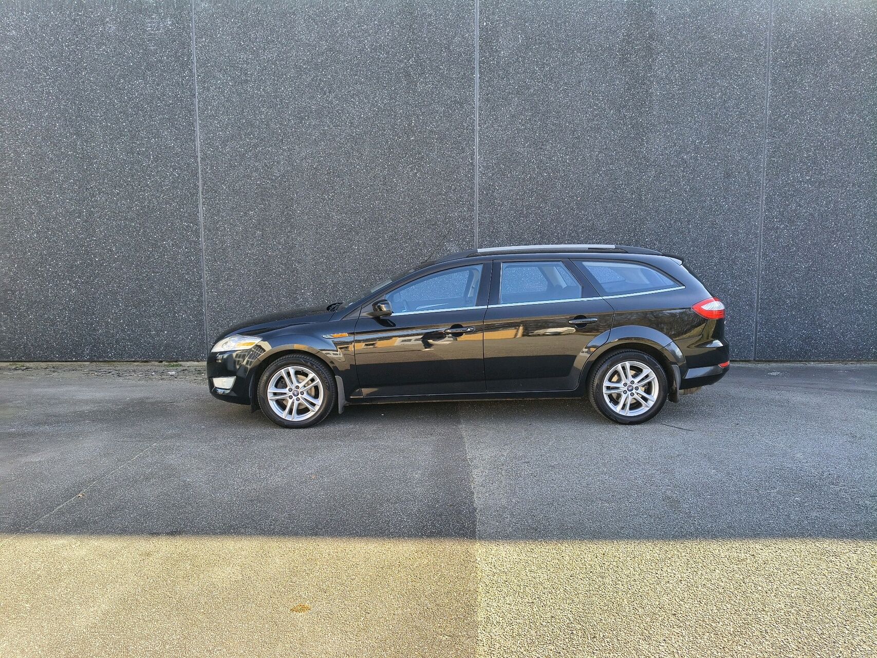 Billede af Ford Mondeo 2,0 TDCi DPF Titanium 140HK Stc 6g