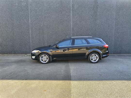 Ford Mondeo 2,0 TDCi DPF Titanium 140HK Stc 6g