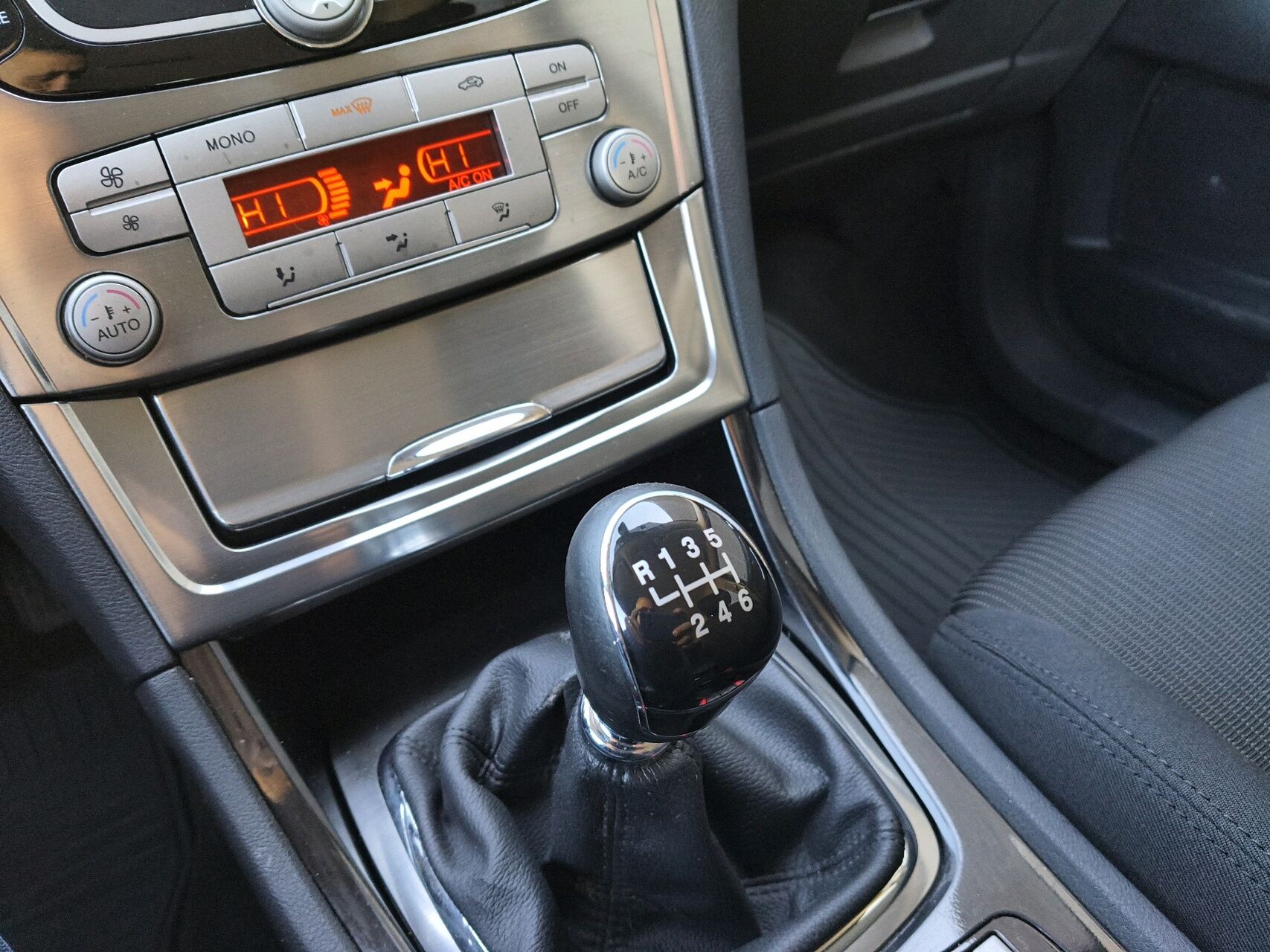 Billede af Ford Mondeo 2,0 TDCi DPF Titanium 140HK Stc 6g