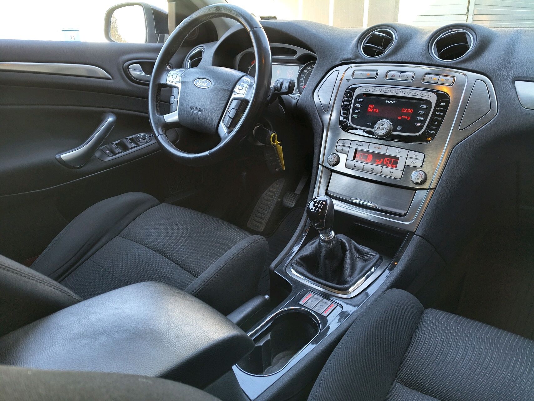 Billede af Ford Mondeo 2,0 TDCi DPF Titanium 140HK Stc 6g