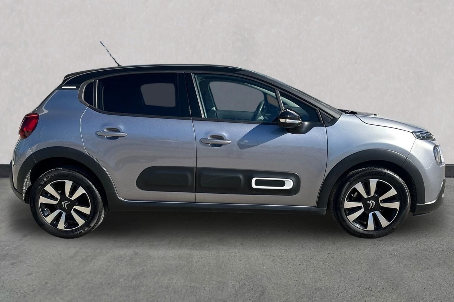 Billede af Citroën C3 1,2 PureTech Shine 83HK 5d